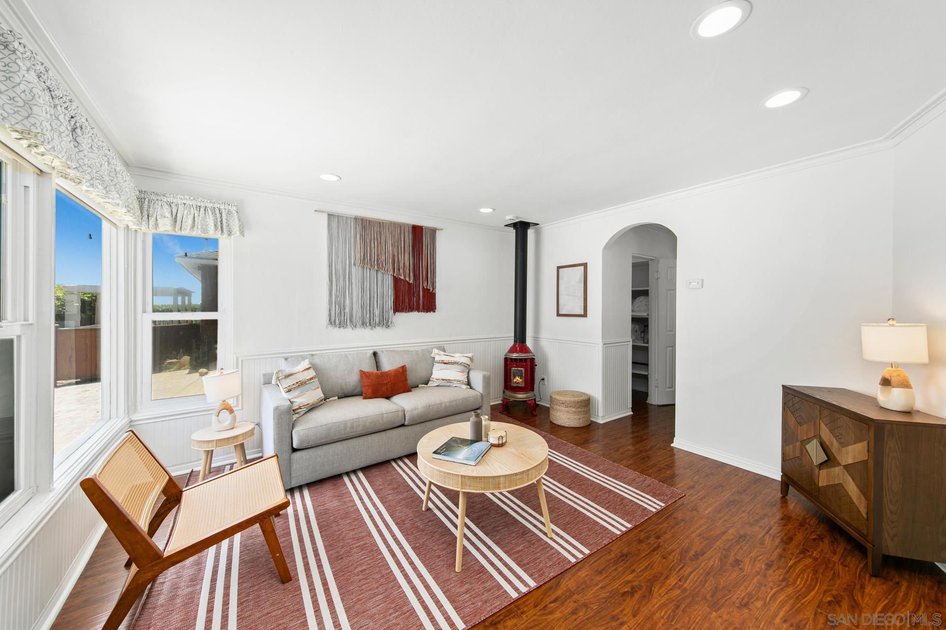 Detail Gallery Image 46 of 55 For 4853/620  Ocean/Law, San Diego,  CA 92109 - 3 Beds | 3/1 Baths