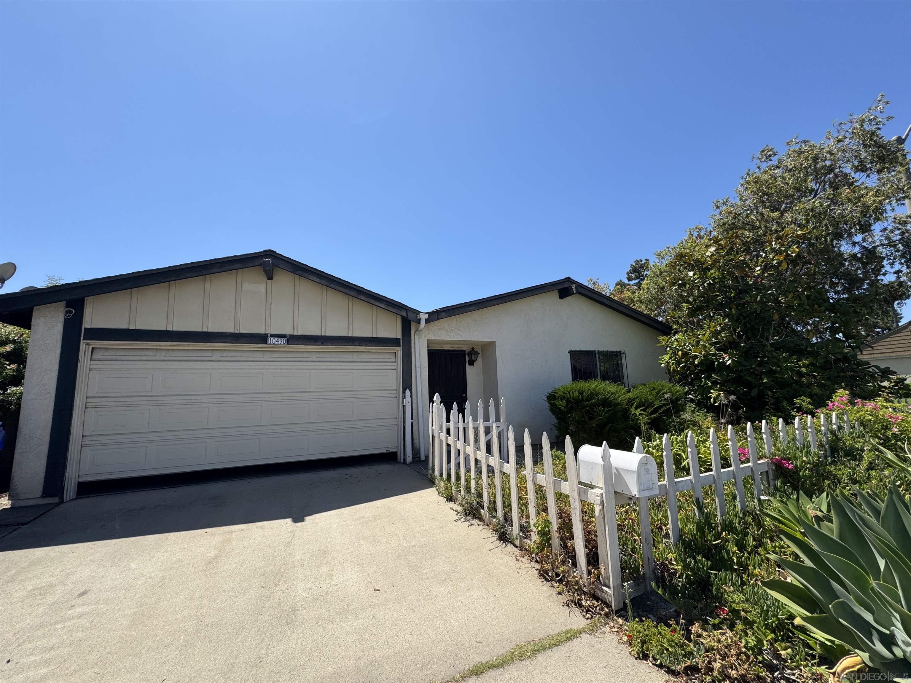 Detail Gallery Image 1 of 1 For 10490  Stanfield Cir, San Diego,  CA 92126 - 4 Beds | 3 Baths