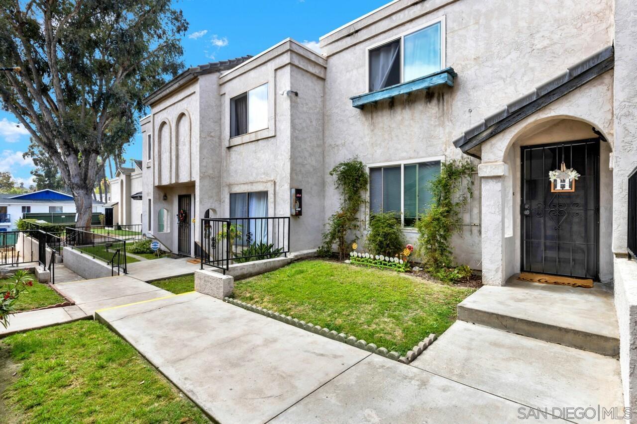 Front Image Thumbnail for SD250032549