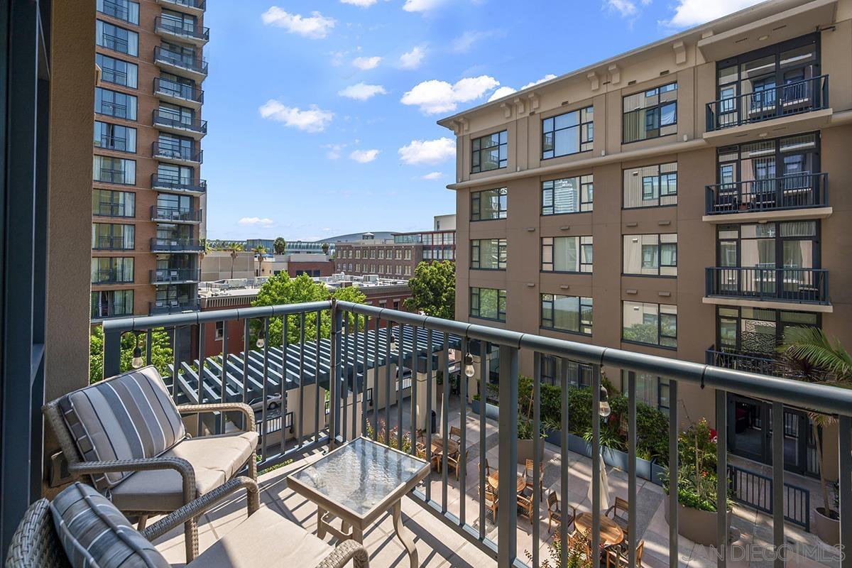 Detail Gallery Image 1 of 1 For 530  K Street  #411,  San Diego,  CA 92101 - 2 Beds | 1 Baths