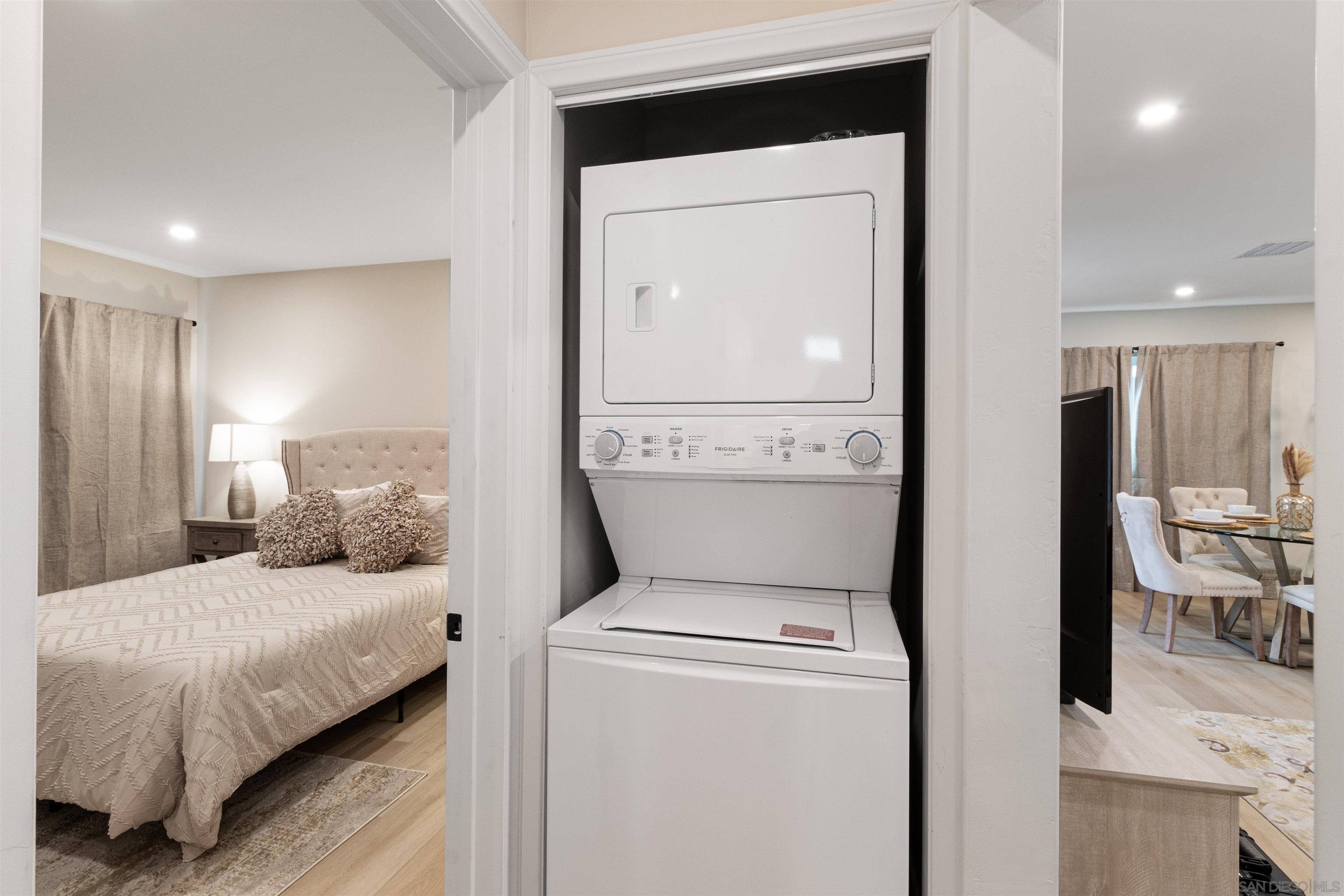 Detail Gallery Image 16 of 35 For 6665  Amherst, San Diego,  CA 92115 - 3 Beds | 2 Baths