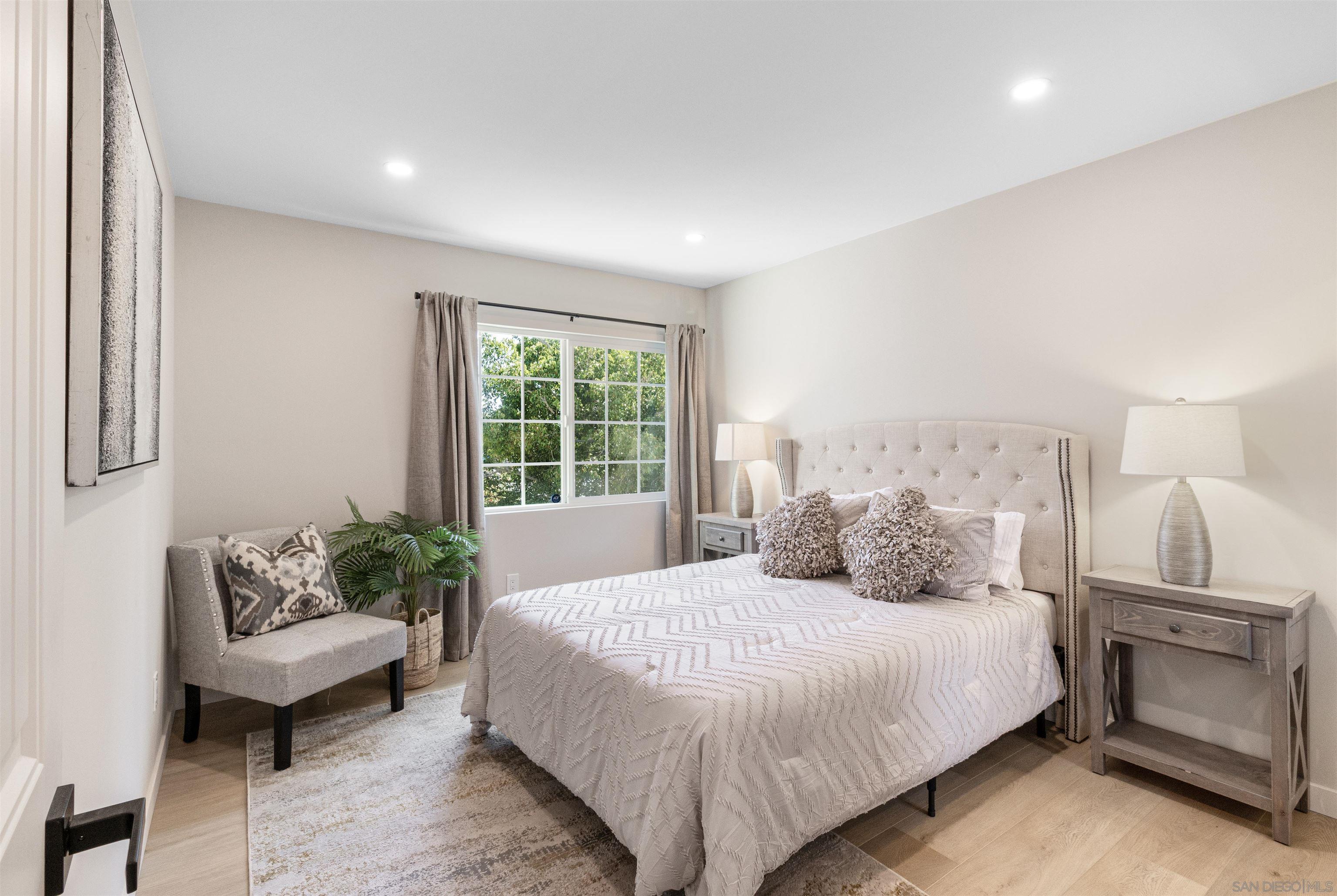 Detail Gallery Image 17 of 43 For 6665  Amherst, San Diego,  CA 92115 - 3 Beds | 2 Baths