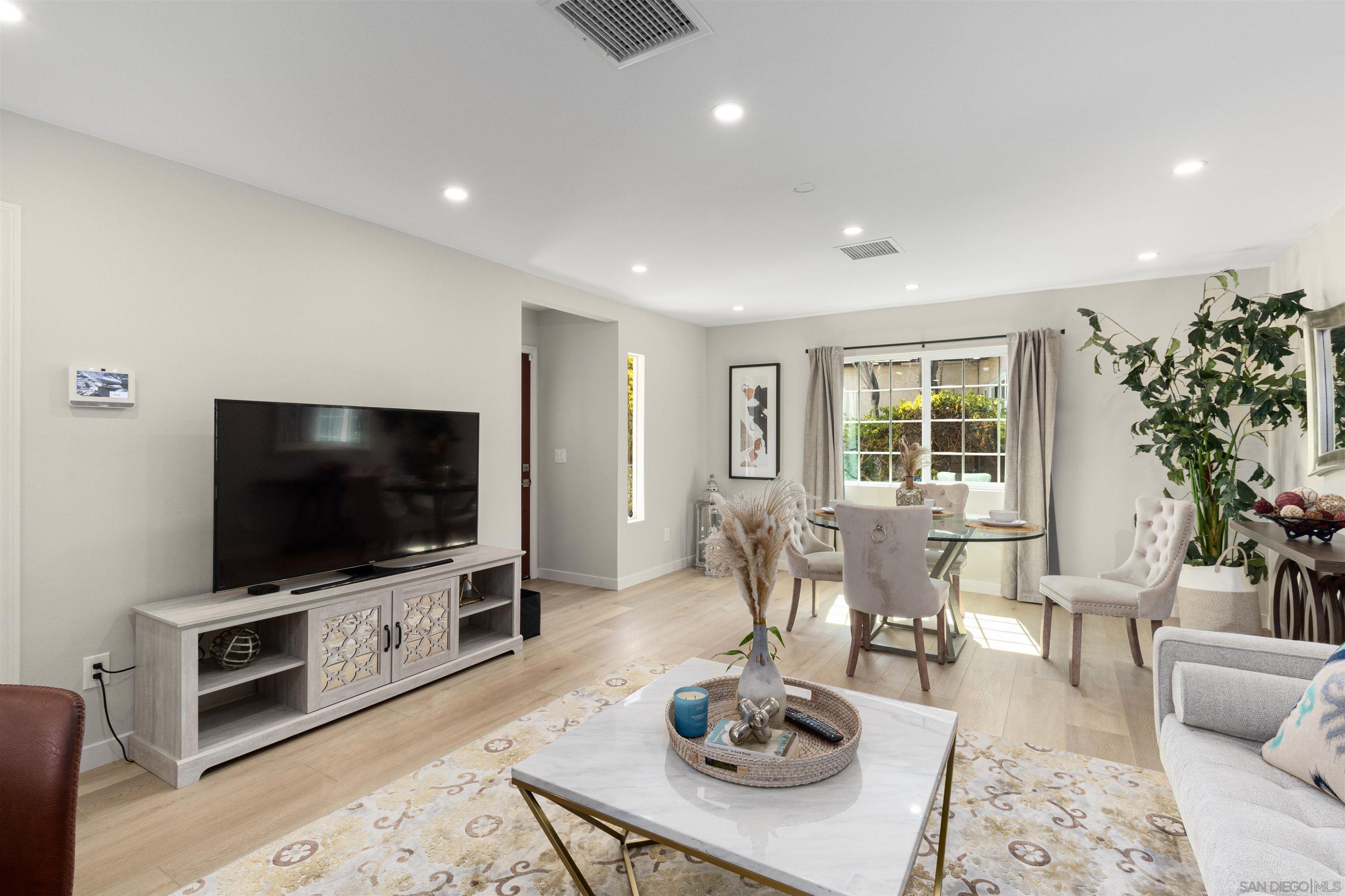 Detail Gallery Image 7 of 43 For 6665  Amherst, San Diego,  CA 92115 - 3 Beds | 2 Baths