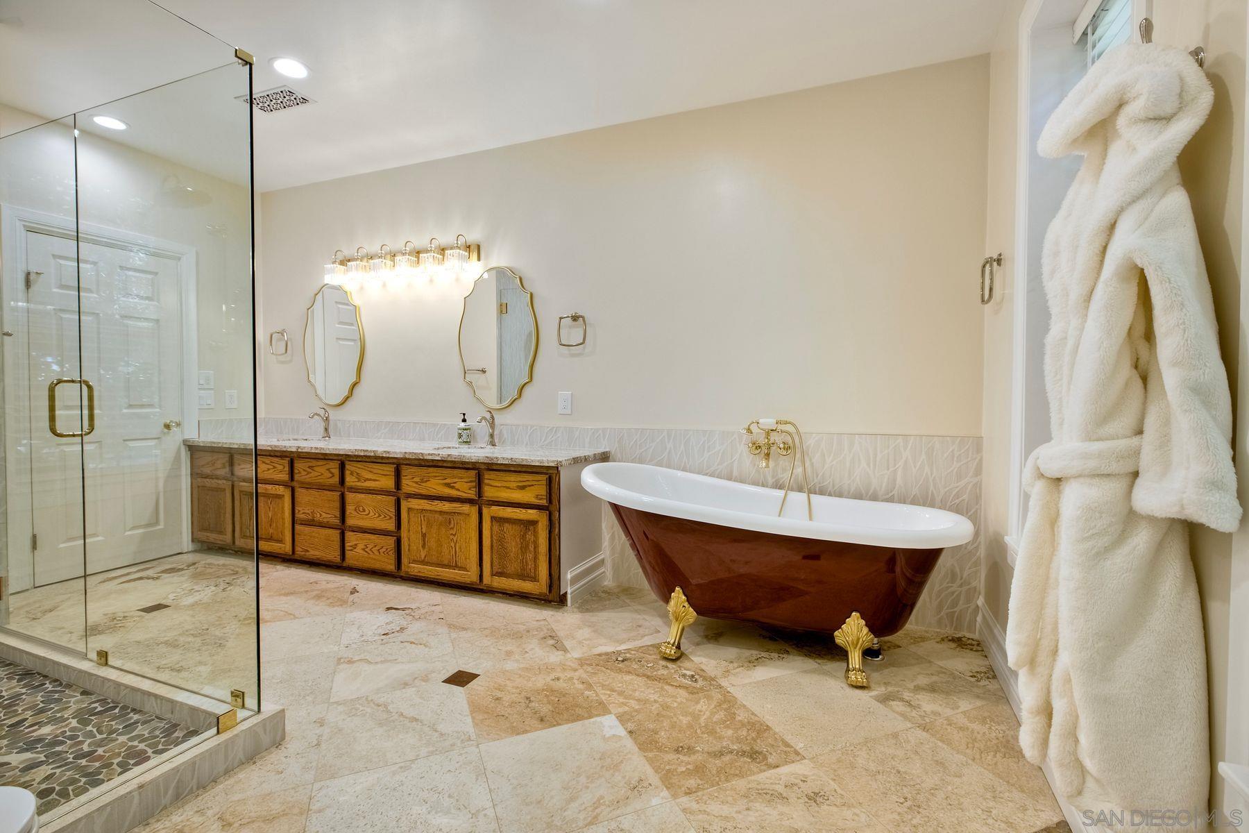 Detail Gallery Image 13 of 60 For 20121  Highway 76, Pauma Valley,  CA 92061 - 6 Beds | 5 Baths