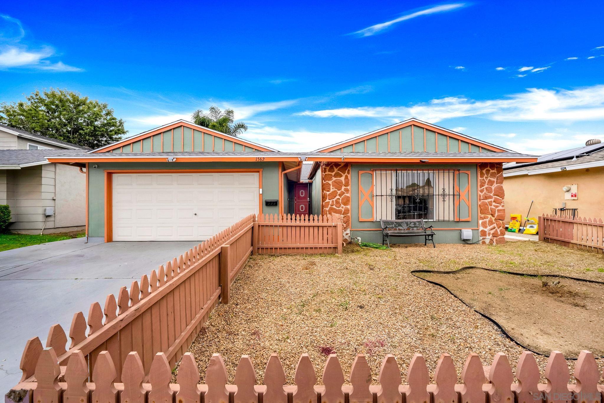 Front Image Thumbnail for SD250032714