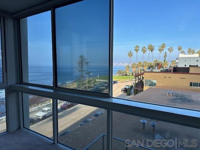 Detail Gallery Image 24 of 27 For 939  Coast Blvd  6a,  La Jolla,  CA 92037 - 3 Beds | 2 Baths