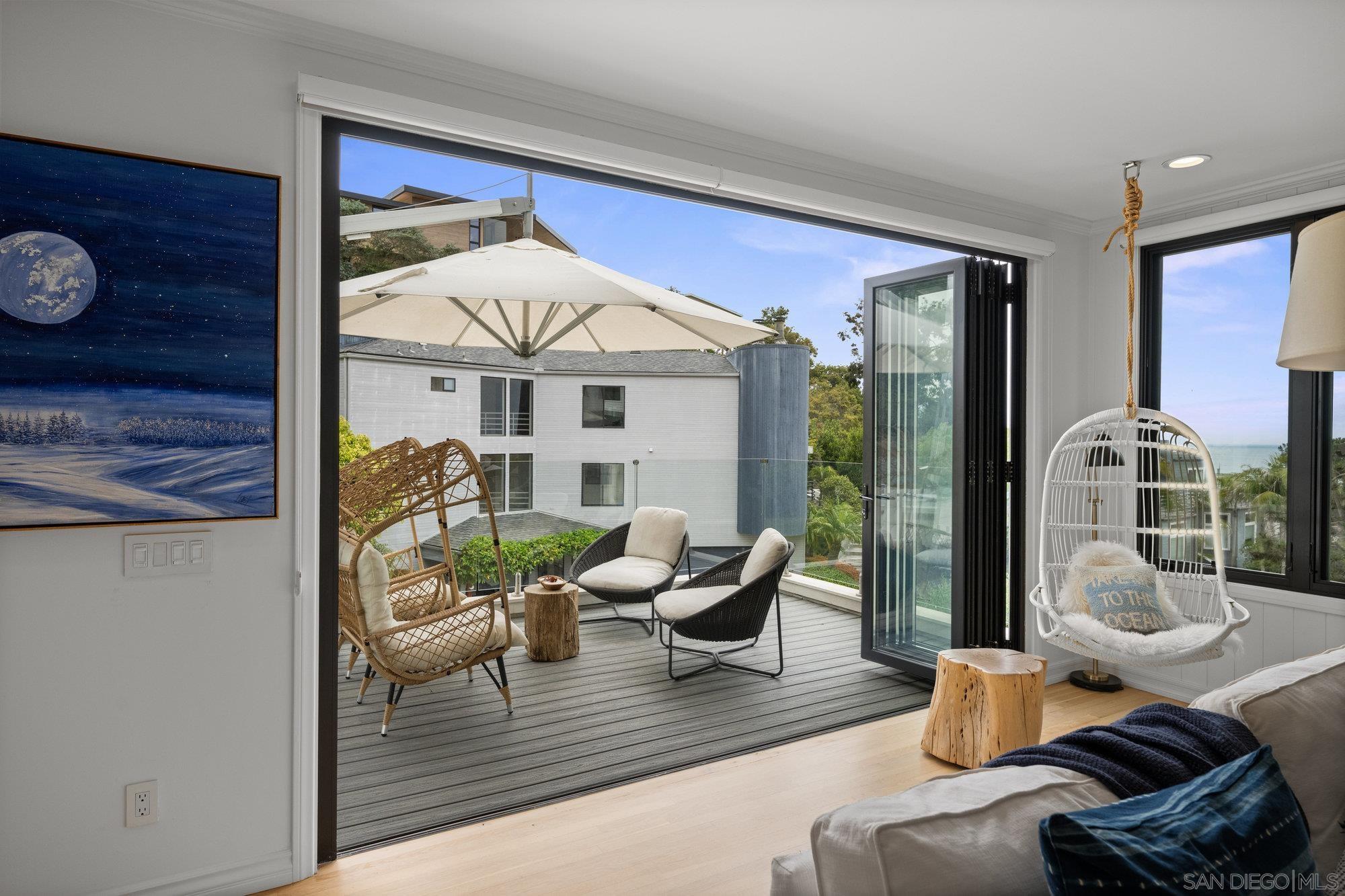 Detail Gallery Image 14 of 33 For 778  La Canada St, La Jolla,  CA 92037 - 4 Beds | 3/1 Baths