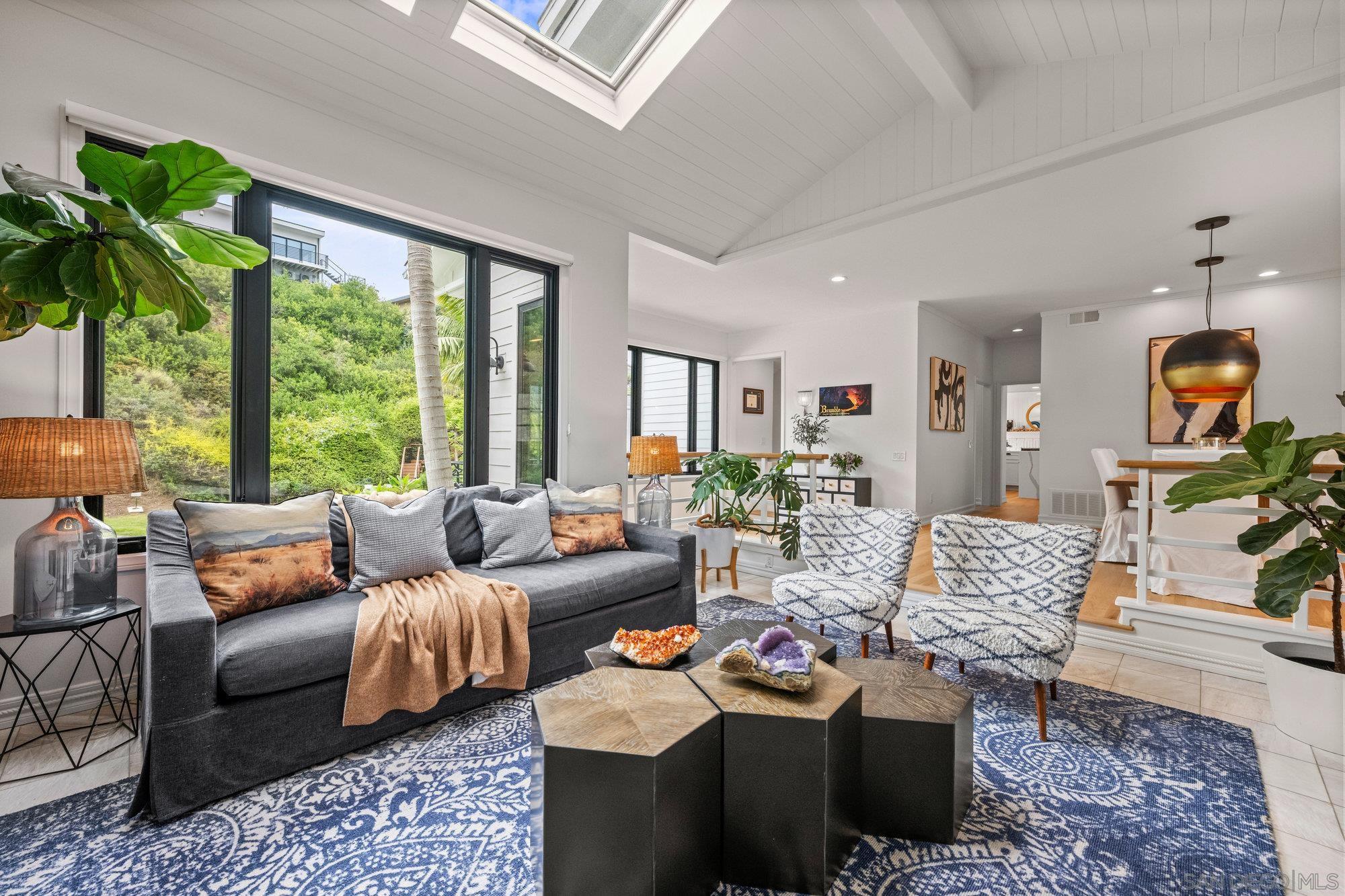 Detail Gallery Image 7 of 33 For 778  La Canada St, La Jolla,  CA 92037 - 4 Beds | 3/1 Baths