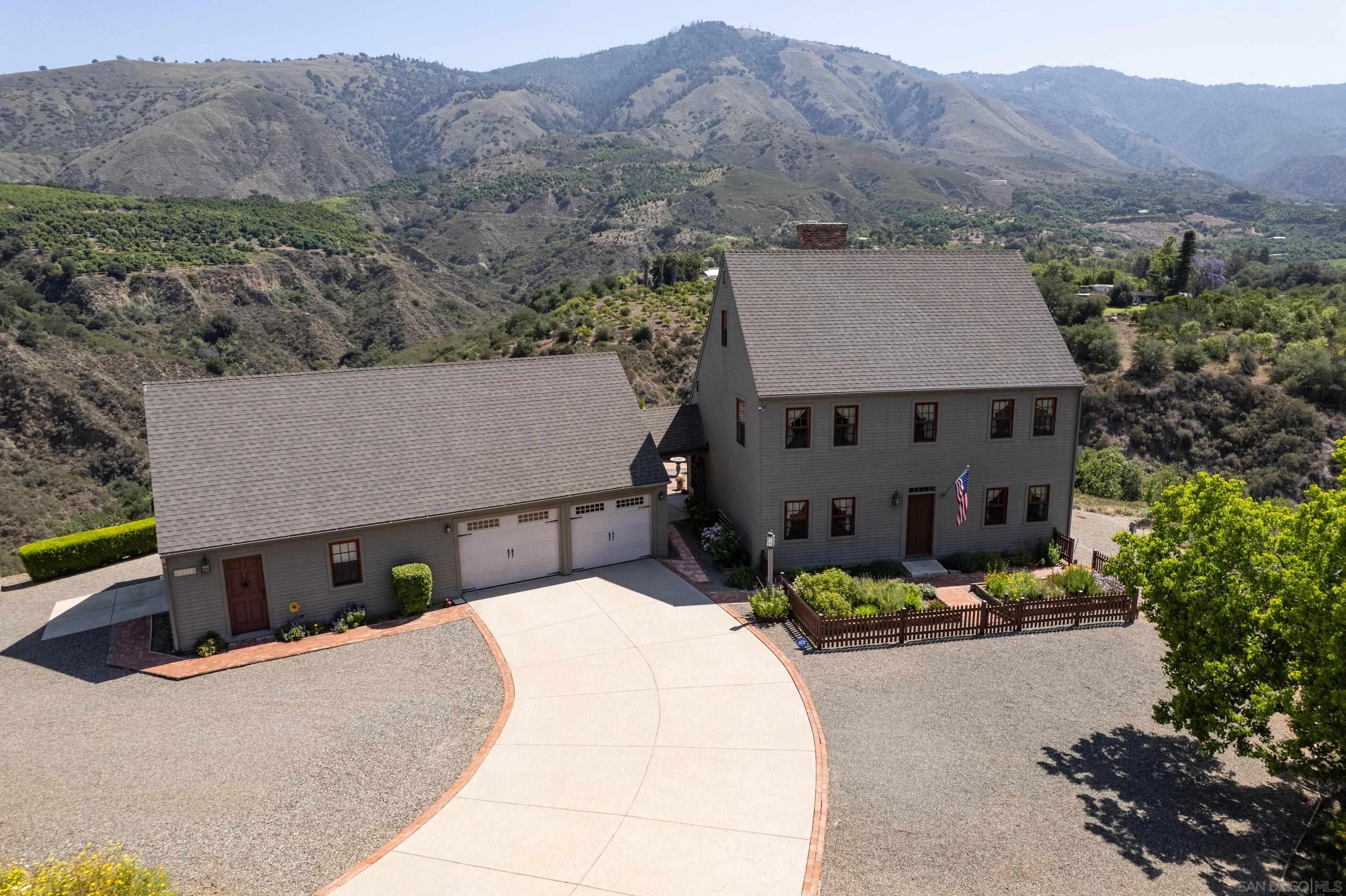 Front Image Thumbnail for SD250032756