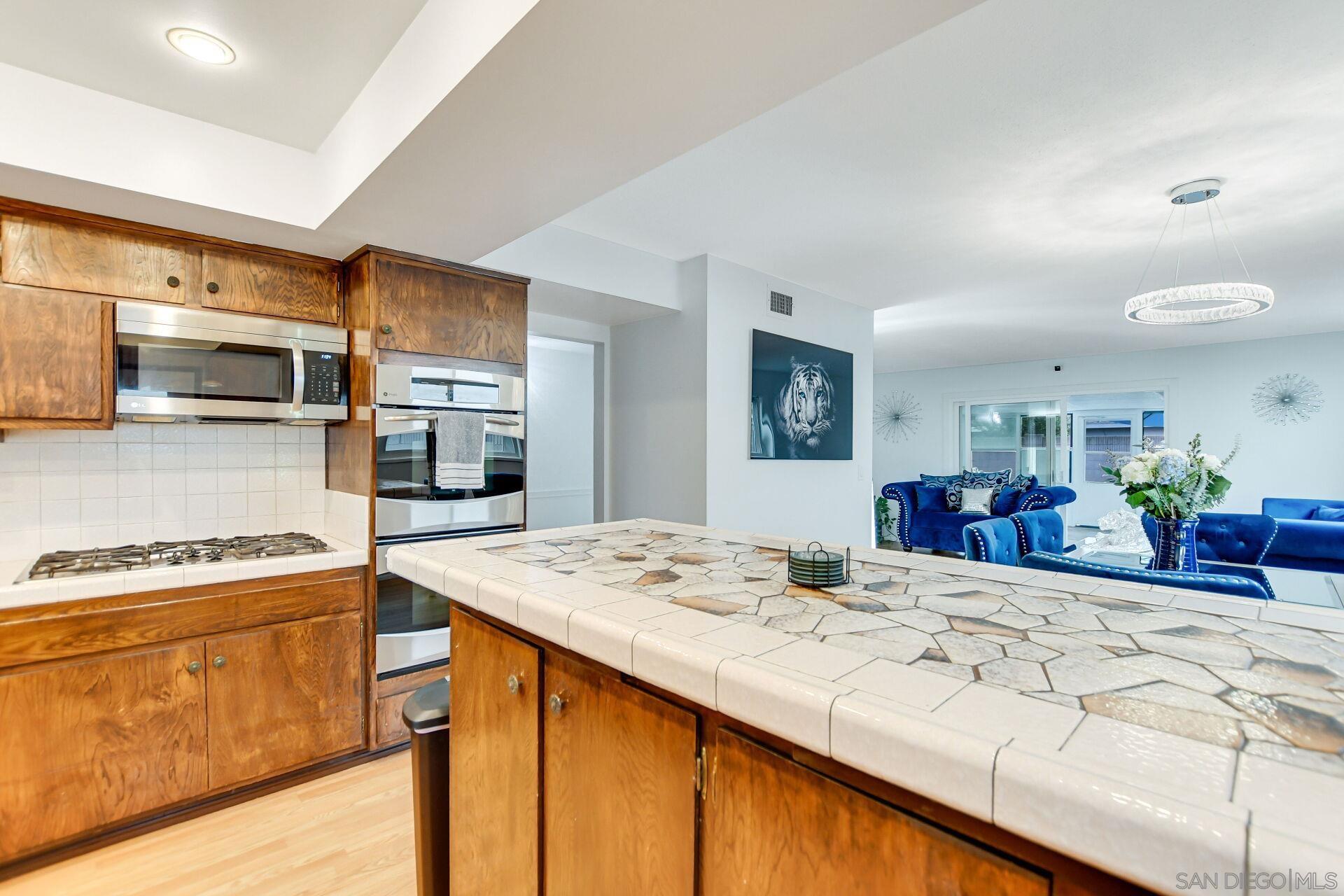 Detail Gallery Image 15 of 67 For , Lakewood,  CA 90715 - 3 Beds | 2 Baths