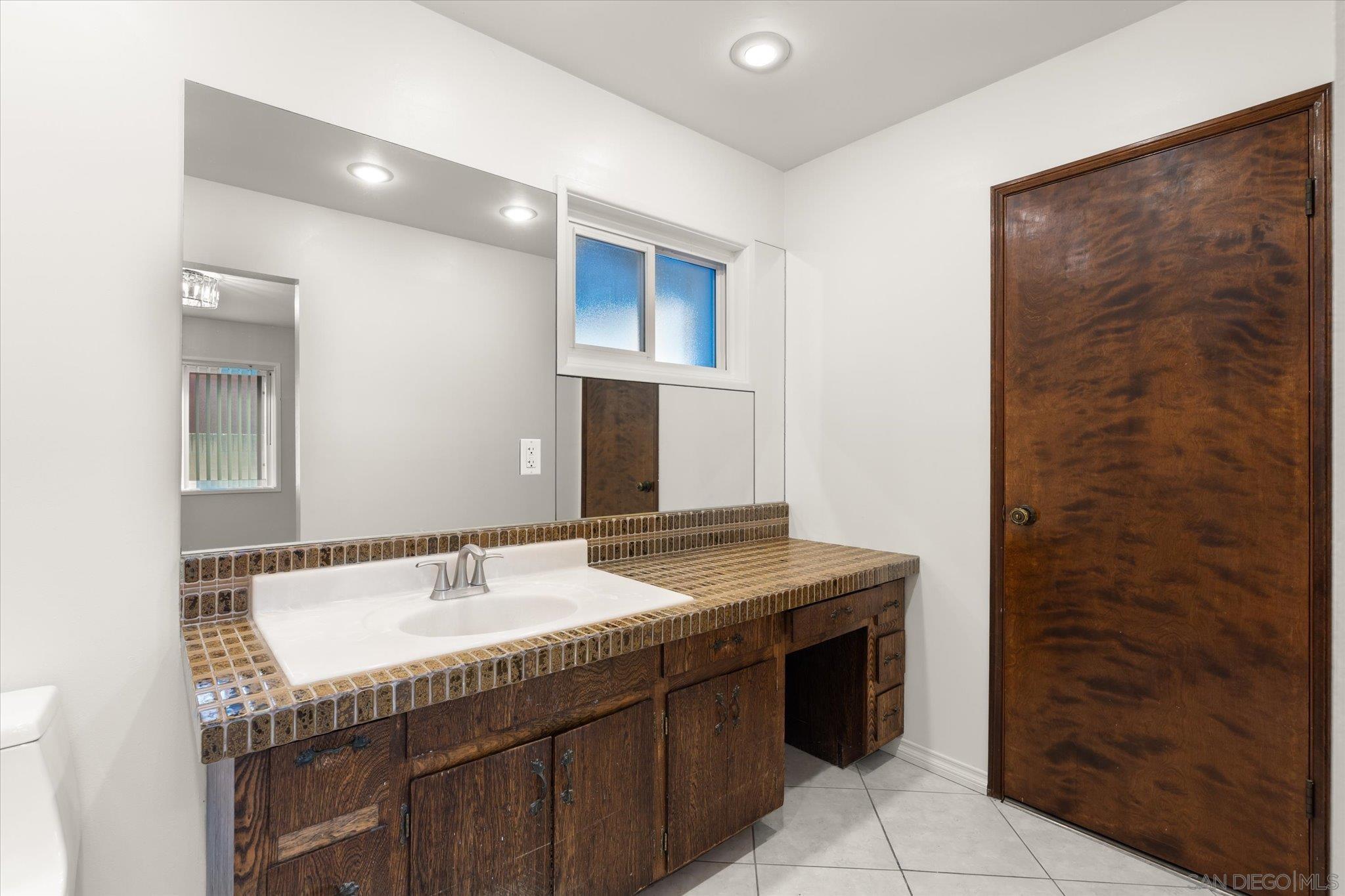 Detail Gallery Image 52 of 67 For , Lakewood,  CA 90715 - 3 Beds | 2 Baths