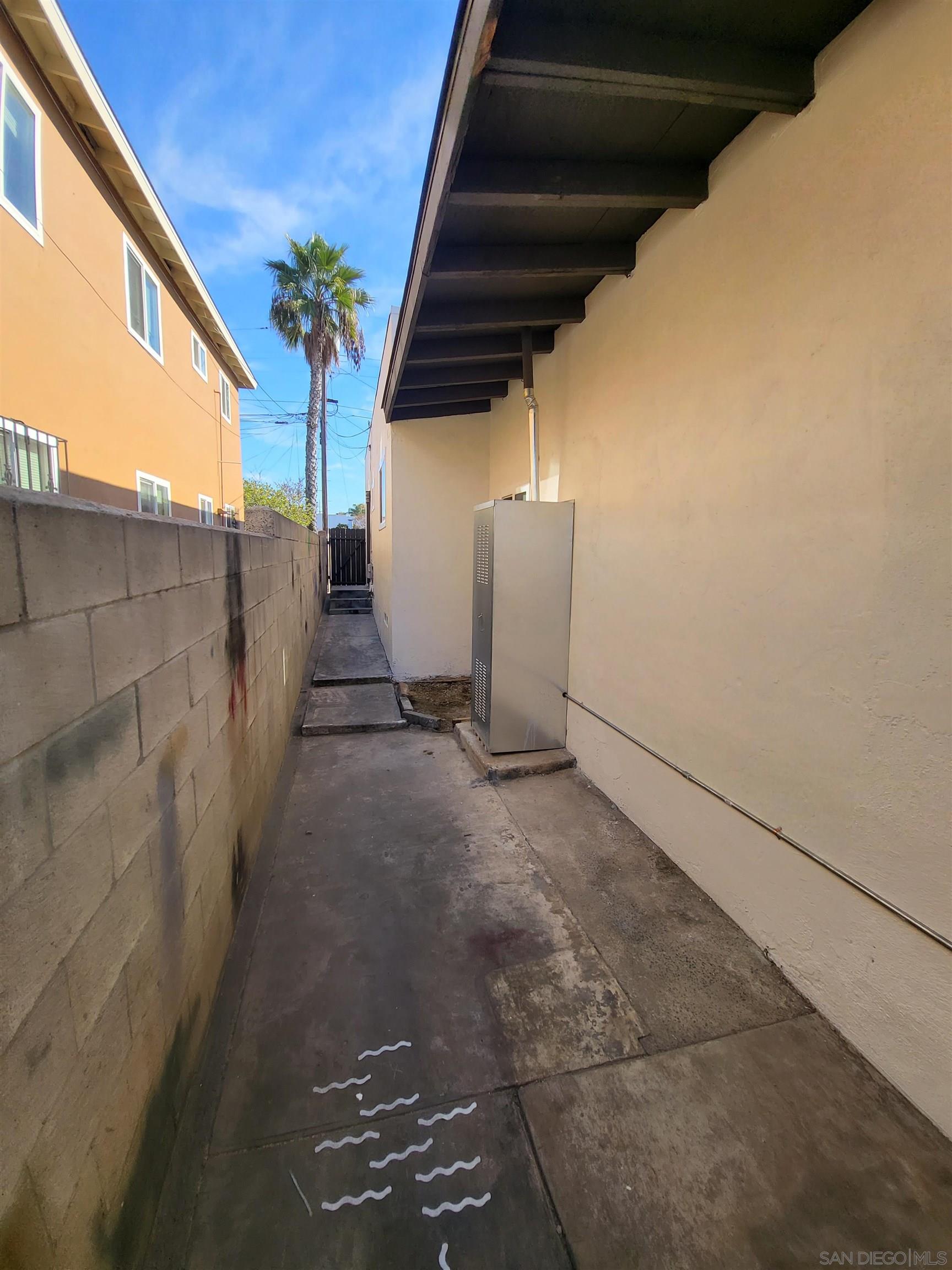 Detail Gallery Image 36 of 46 For 45 E 26th St, National City,  CA 91950 - – Beds | – Baths