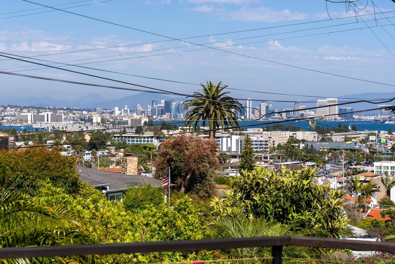 Detail Gallery Image 15 of 51 For 3415  Fenelon St, San Diego,  CA 92106 - 4 Beds | 4 Baths