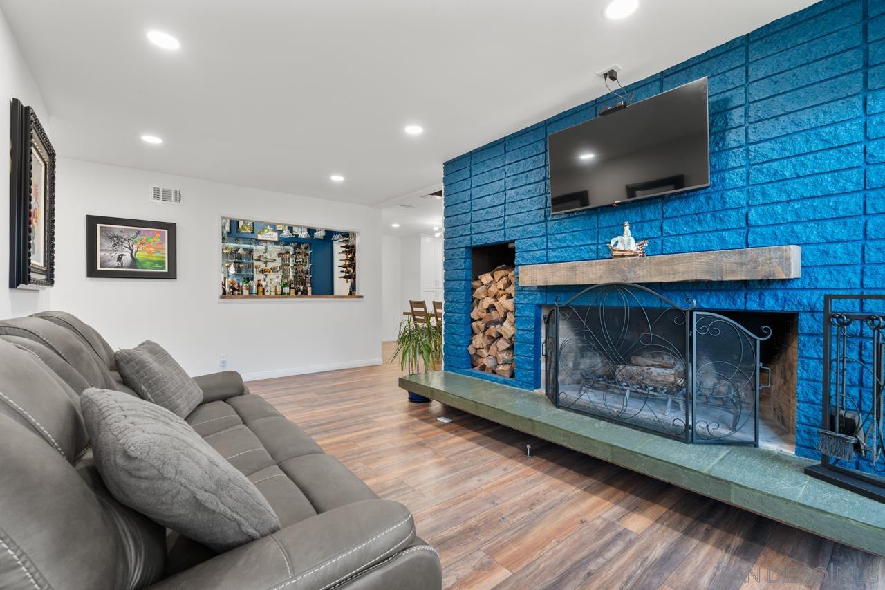 Detail Gallery Image 28 of 51 For 3415  Fenelon St, San Diego,  CA 92106 - 4 Beds | 4 Baths