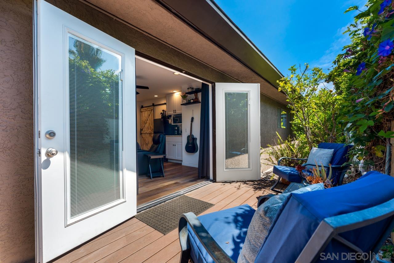 Detail Gallery Image 6 of 51 For 3415  Fenelon St, San Diego,  CA 92106 - 4 Beds | 4 Baths