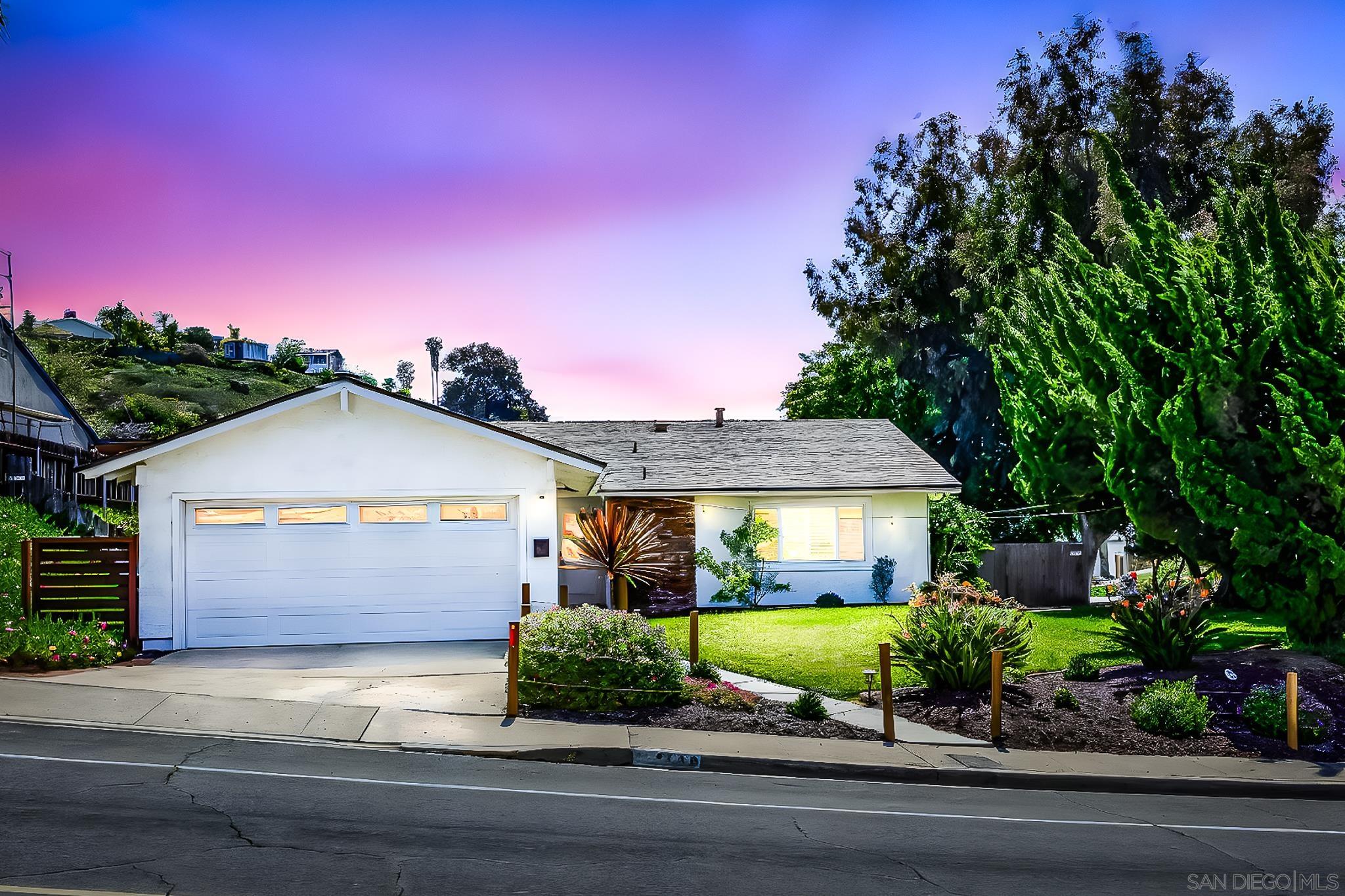 Detail Gallery Image 1 of 1 For 6809  Lipmann St, San Diego,  CA 92122 - 3 Beds | 2 Baths