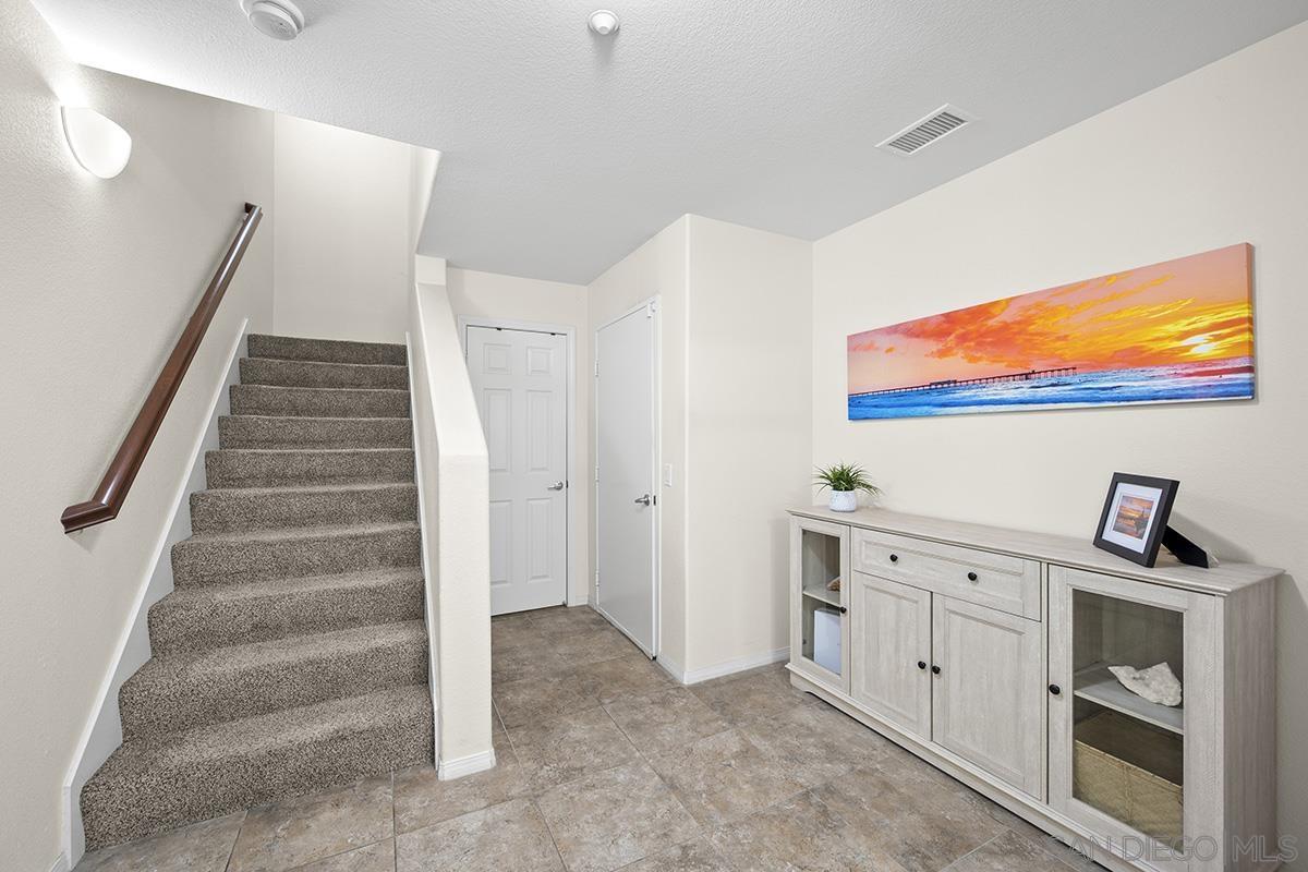 Detail Gallery Image 11 of 50 For 5432  Zeil Place, San Diego,  CA 92105 - 3 Beds | 2/2 Baths