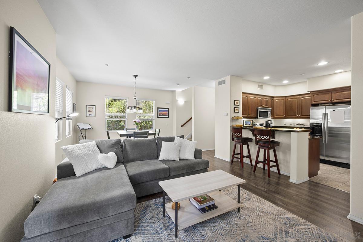 Detail Gallery Image 14 of 50 For 5432  Zeil Place, San Diego,  CA 92105 - 3 Beds | 2/2 Baths