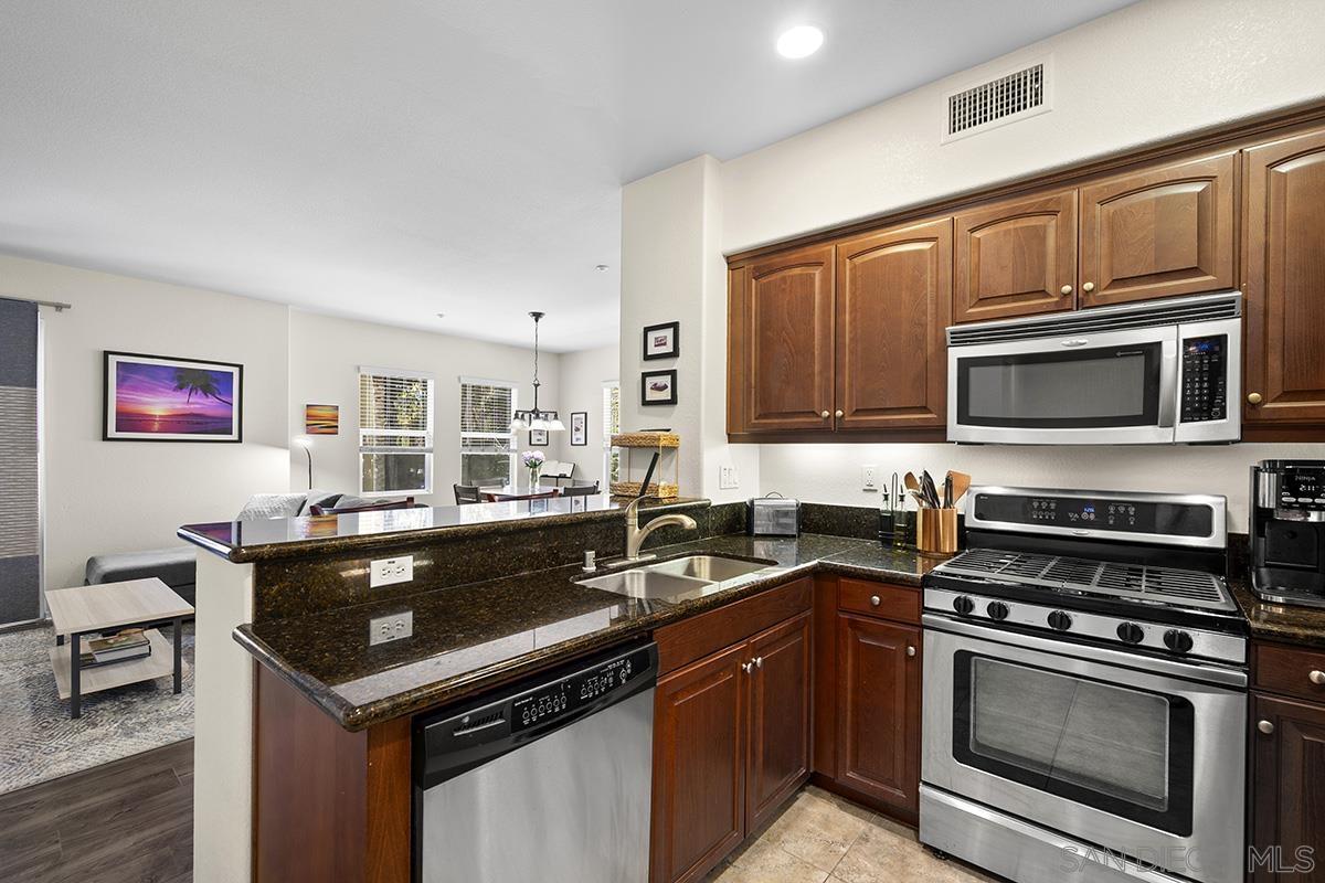 Detail Gallery Image 28 of 50 For 5432  Zeil Place, San Diego,  CA 92105 - 3 Beds | 2/2 Baths