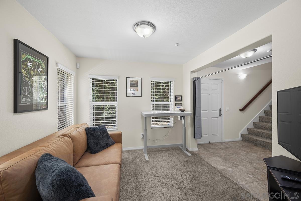 Detail Gallery Image 8 of 50 For 5432  Zeil Place, San Diego,  CA 92105 - 3 Beds | 2/2 Baths