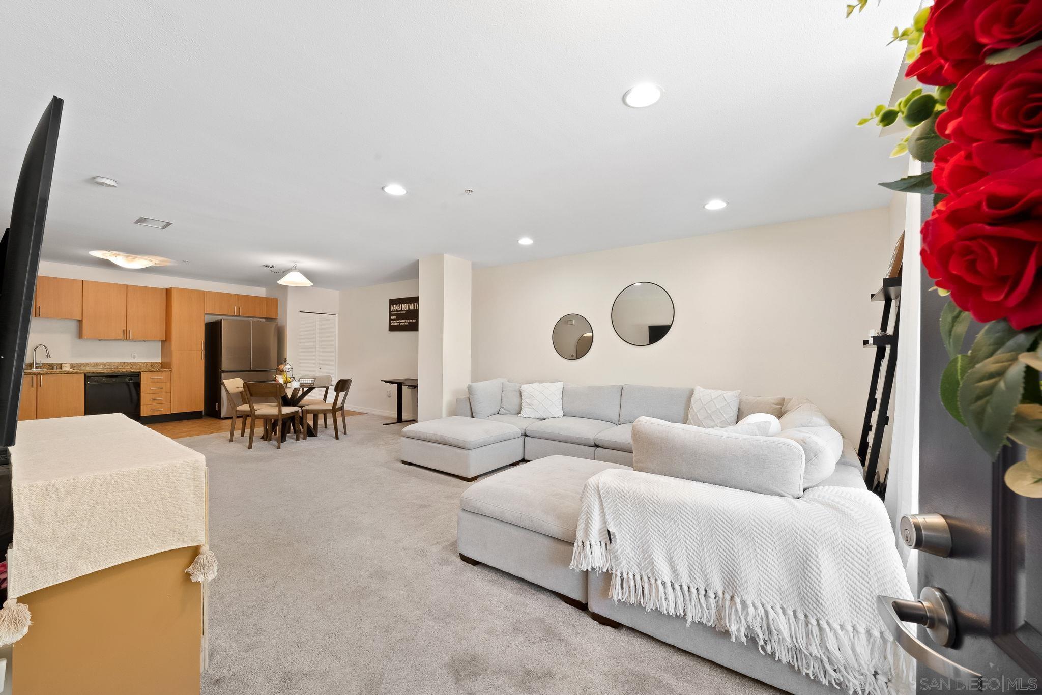 Detail Gallery Image 1 of 35 For 1480  Broadway  #2101,  San Diego,  CA 92101 - 1 Beds | 1 Baths