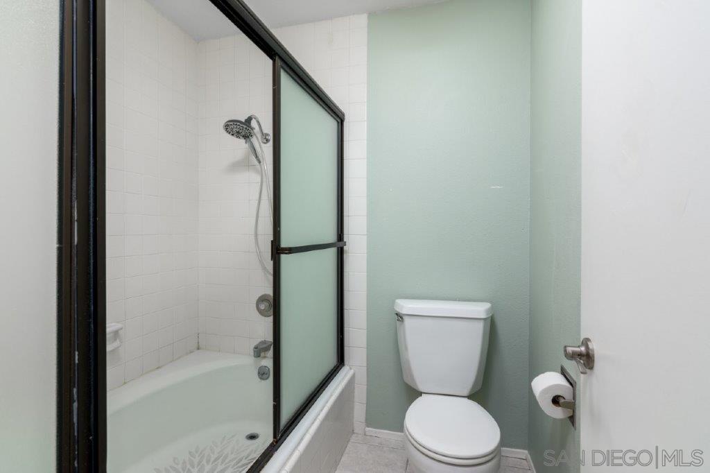 Detail Gallery Image 28 of 43 For 2414  Front St  11c,  San Diego,  CA 92101 - 2 Beds | 2 Baths