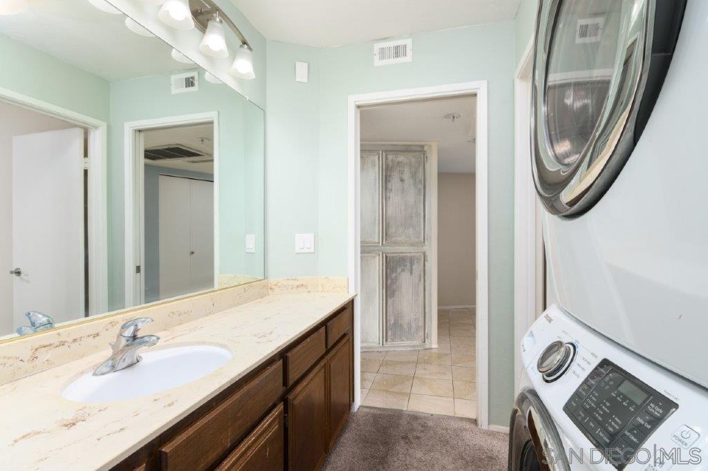 Detail Gallery Image 32 of 43 For 2414  Front St  11c,  San Diego,  CA 92101 - 2 Beds | 2 Baths