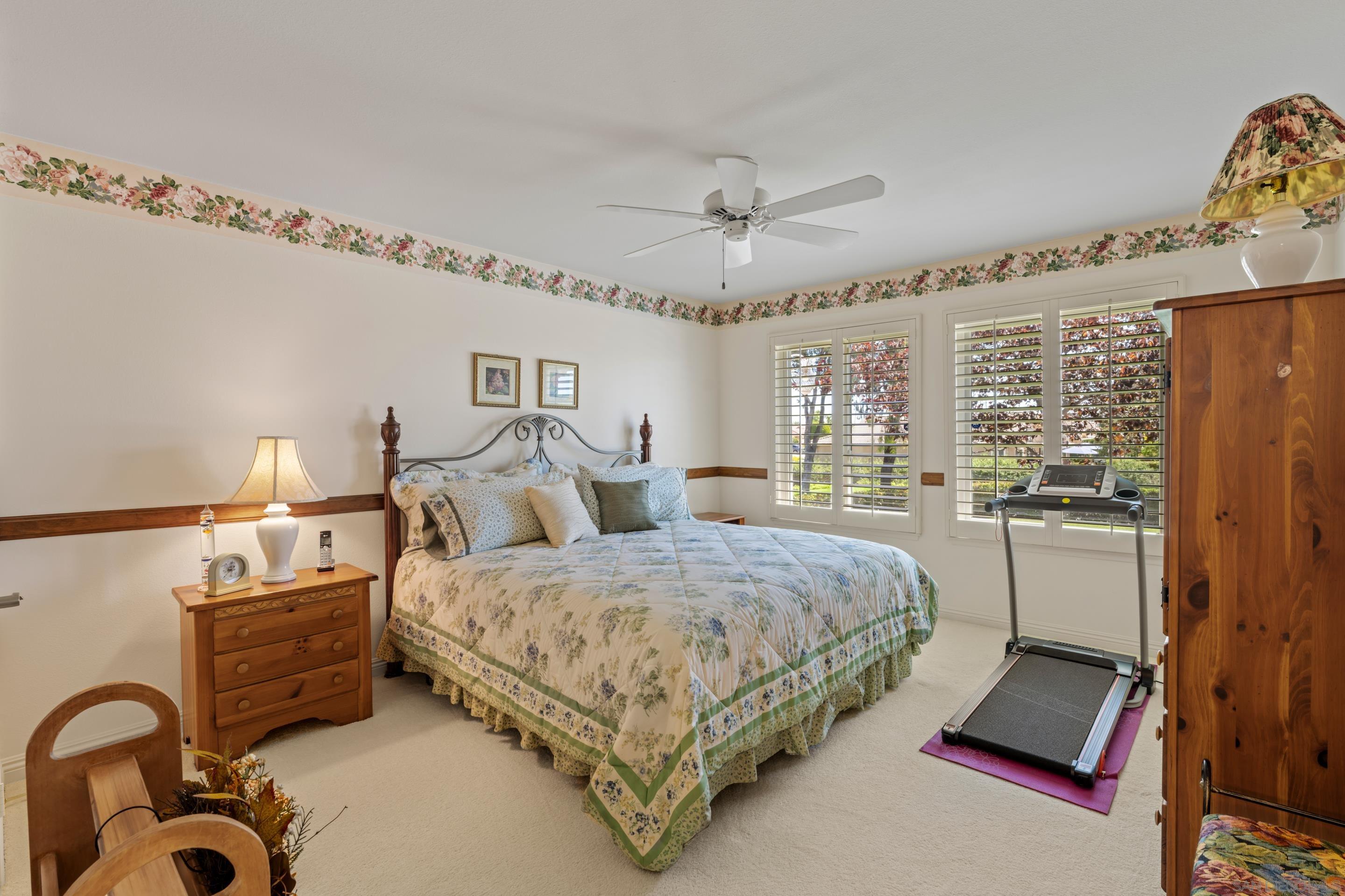 Detail Gallery Image 23 of 36 For 18018  Calle Estepona, San Diego,  CA 92128 - 2 Beds | 2 Baths