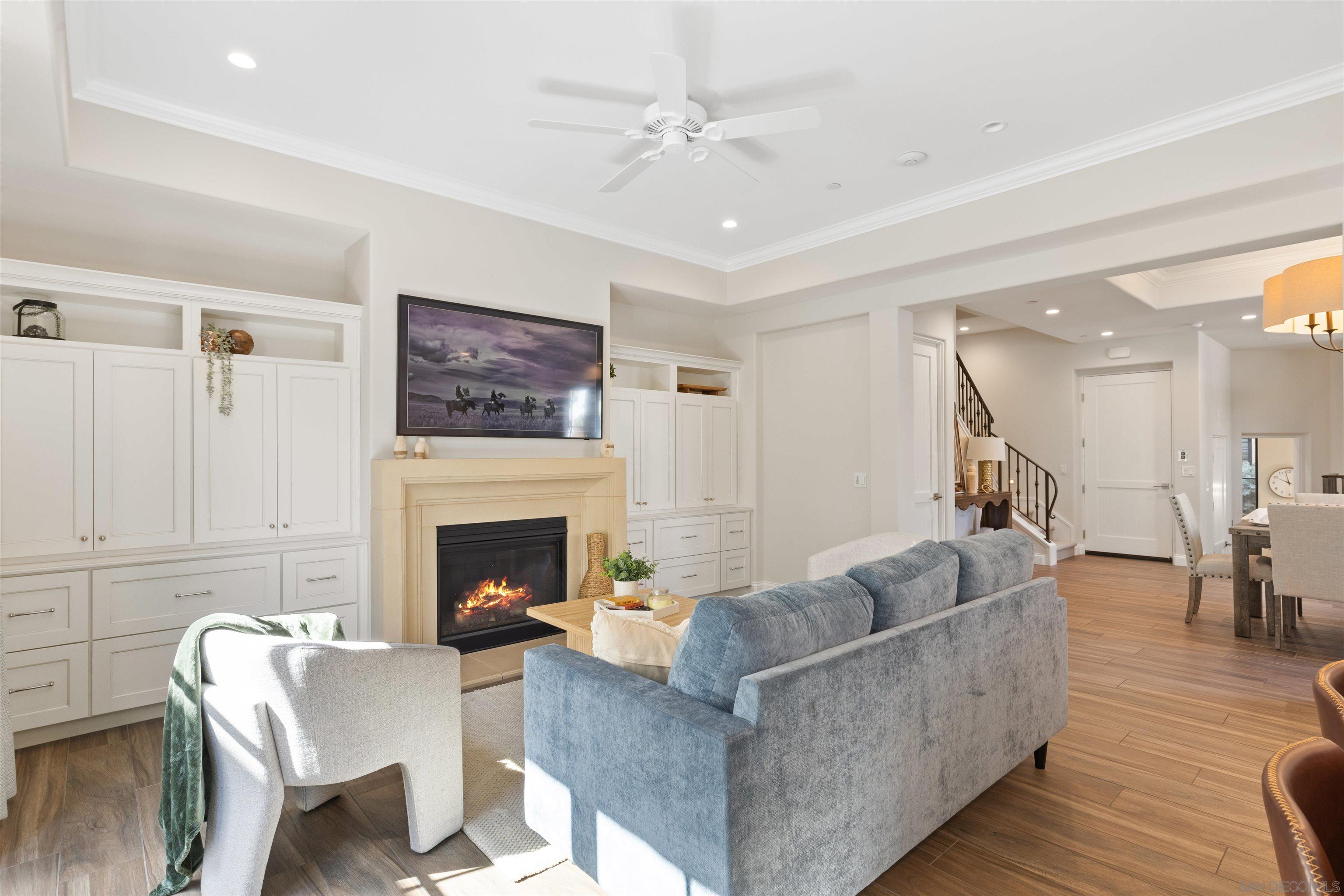 Detail Gallery Image 11 of 44 For 708  Silver Street, La Jolla,  CA 92037 - 4 Beds | 4 Baths