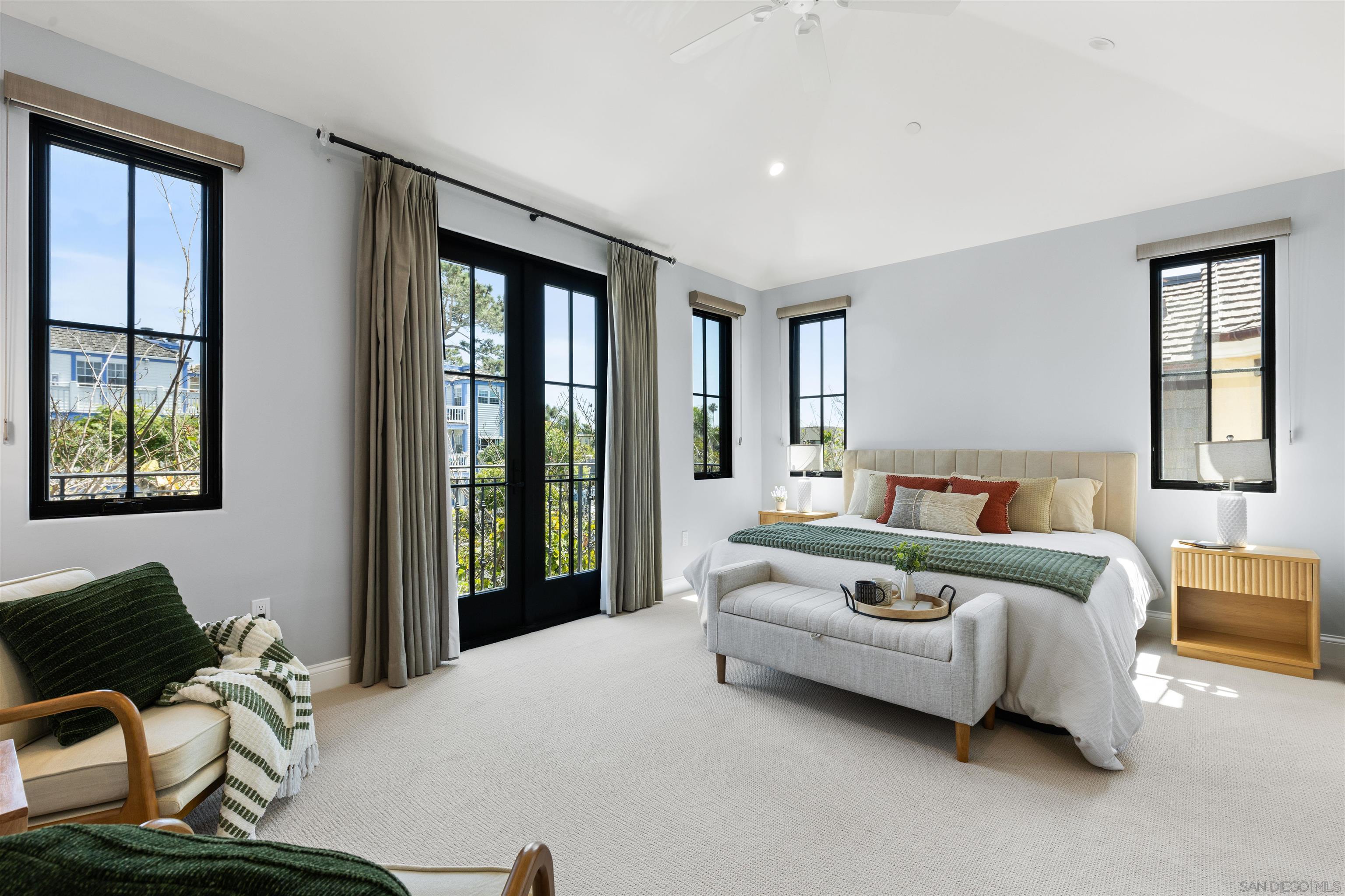 Detail Gallery Image 24 of 44 For 708  Silver Street, La Jolla,  CA 92037 - 4 Beds | 4 Baths