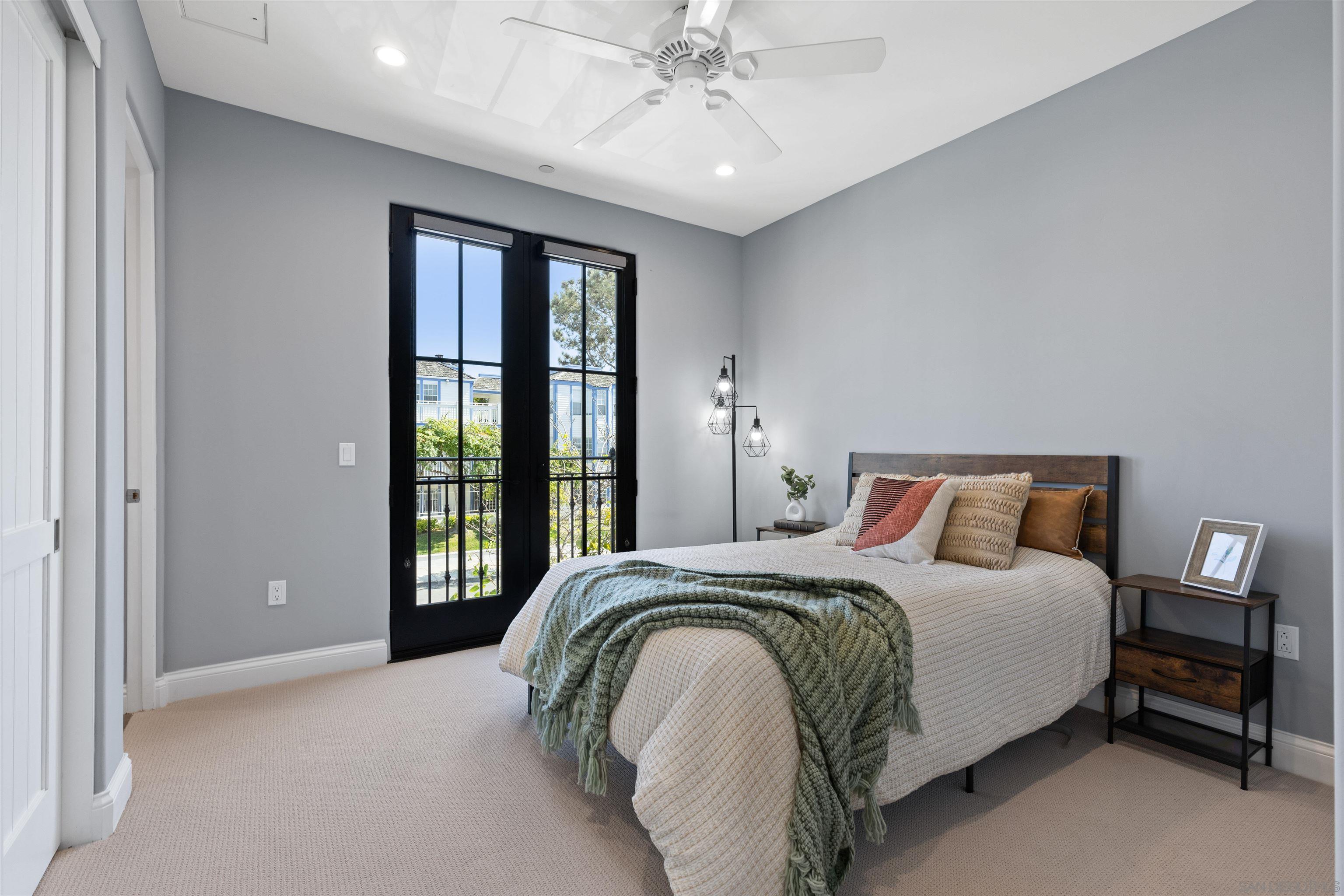 Detail Gallery Image 34 of 44 For 708  Silver Street, La Jolla,  CA 92037 - 4 Beds | 4 Baths