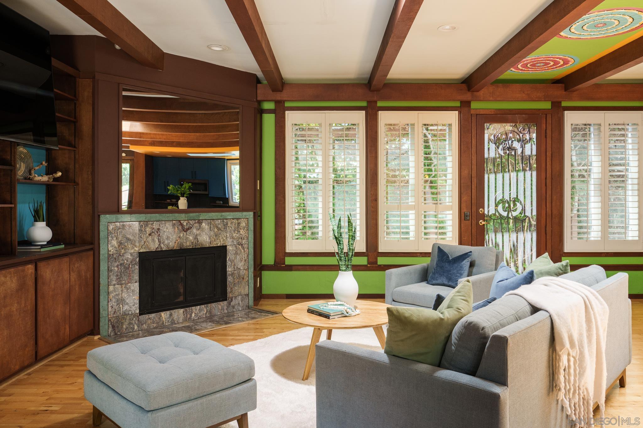 Detail Gallery Image 9 of 26 For 1034  Myrtle Way, San Diego,  CA 92103 - 2 Beds | 2 Baths