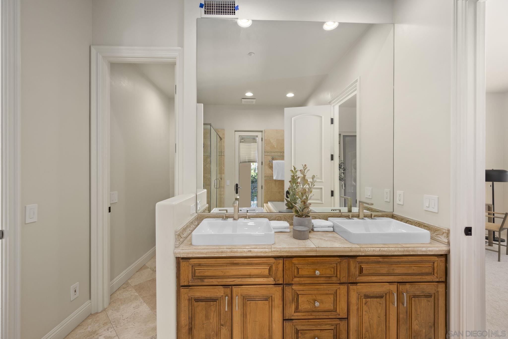 Detail Gallery Image 31 of 37 For 5980  Rancho Diegueno, Rancho Santa Fe,  CA 92067 - 7 Beds | 6/2 Baths