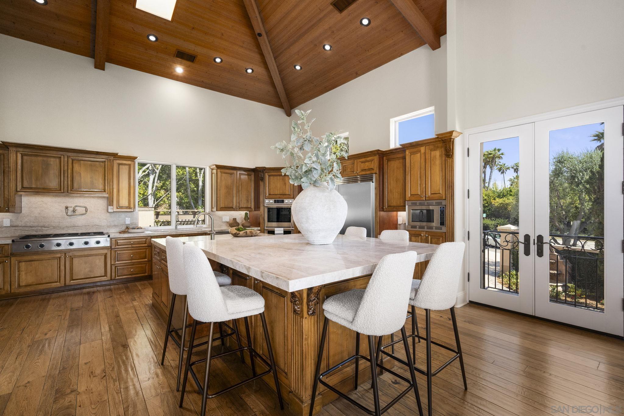 Detail Gallery Image 9 of 37 For 5980  Rancho Diegueno, Rancho Santa Fe,  CA 92067 - 7 Beds | 6/2 Baths