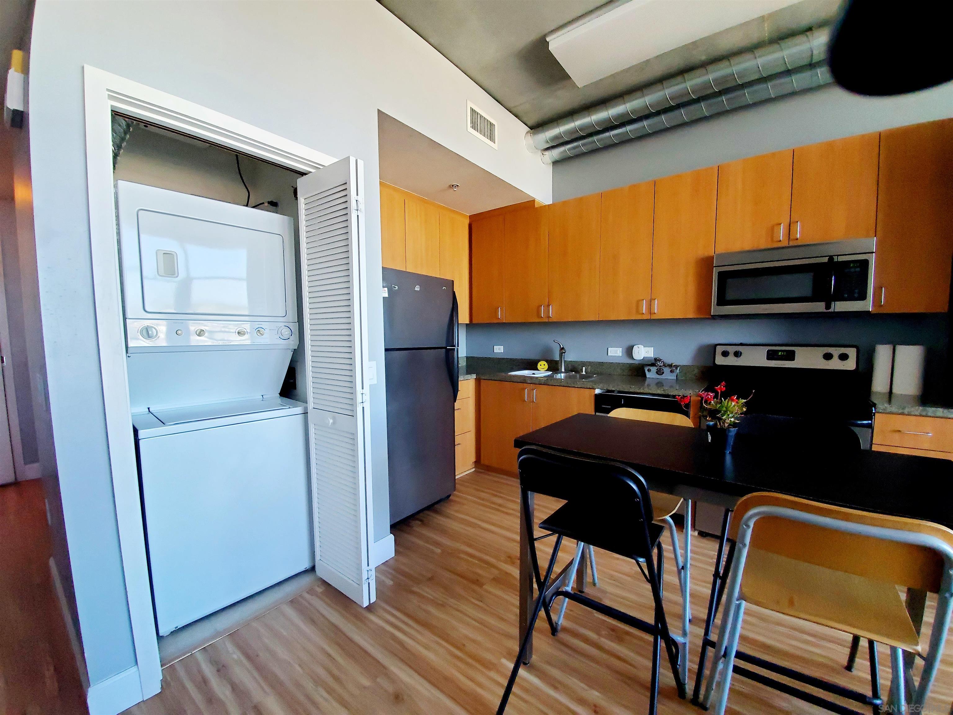 Detail Gallery Image 2 of 5 For 1080  Park Blvd  #1612,  San Diego,  CA 92101 - 0 Beds | 1 Baths