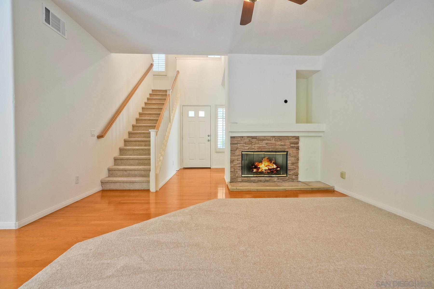 Detail Gallery Image 6 of 45 For 2991  West Canyon Avenue, San Diego,  CA 92123 - 3 Beds | 2/1 Baths