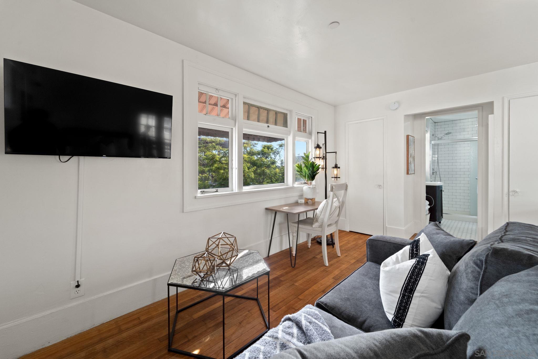 Detail Gallery Image 46 of 73 For 110  Maple St, San Diego,  CA 92103 - – Beds | – Baths