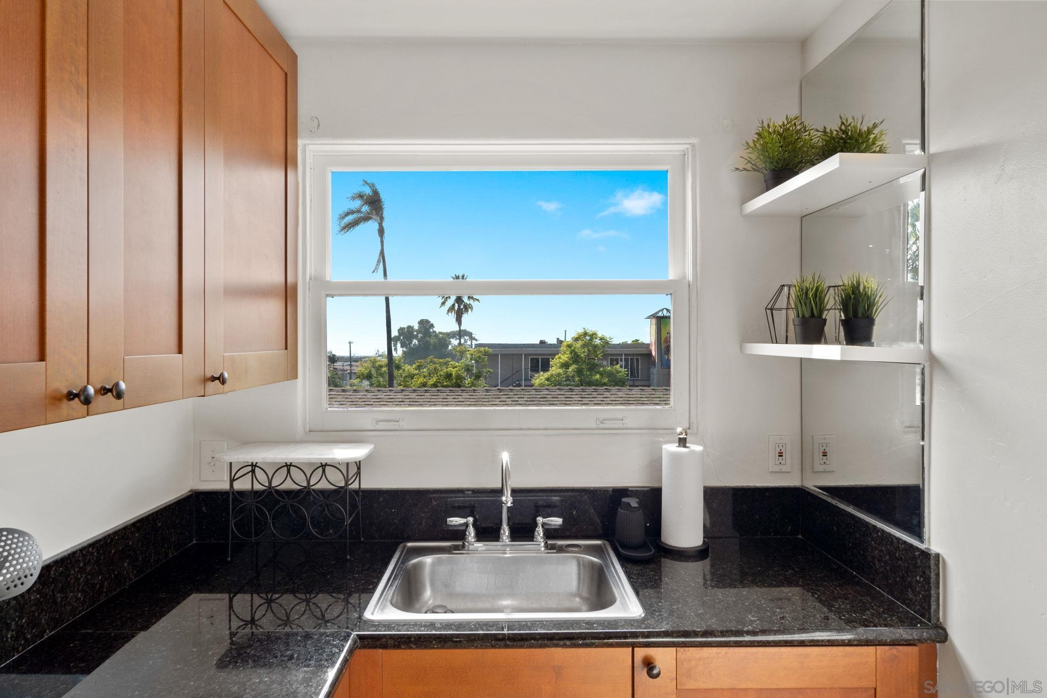 Detail Gallery Image 54 of 73 For 110  Maple St, San Diego,  CA 92103 - – Beds | – Baths