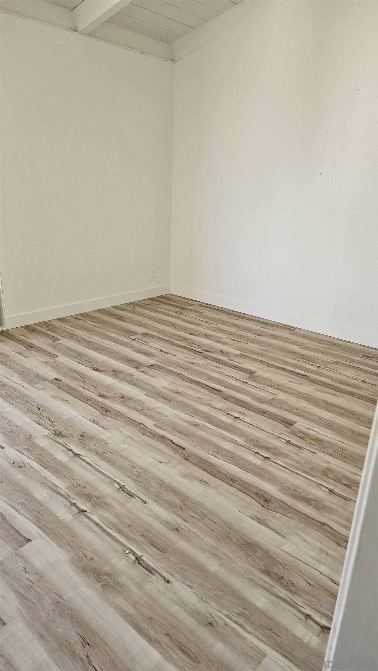 Detail Gallery Image 7 of 12 For 1576  Acheson Street, San Diego,  CA 92111 - 7 Beds | 4 Baths