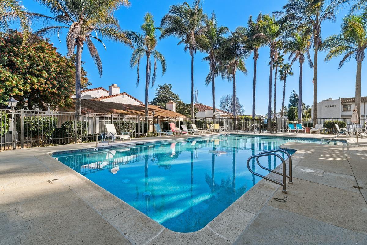 Detail Gallery Image 36 of 36 For 11872  Bernardo Terrace  #UNIT E,  San Diego,  CA 92128 - 3 Beds | 2 Baths