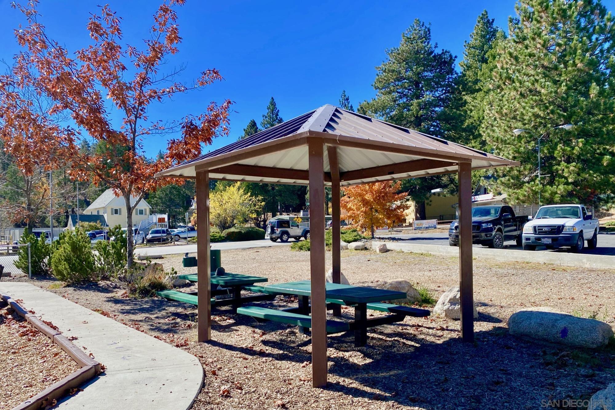 Detail Gallery Image 21 of 39 For , Running Springs,  CA 92382 - – Beds | – Baths