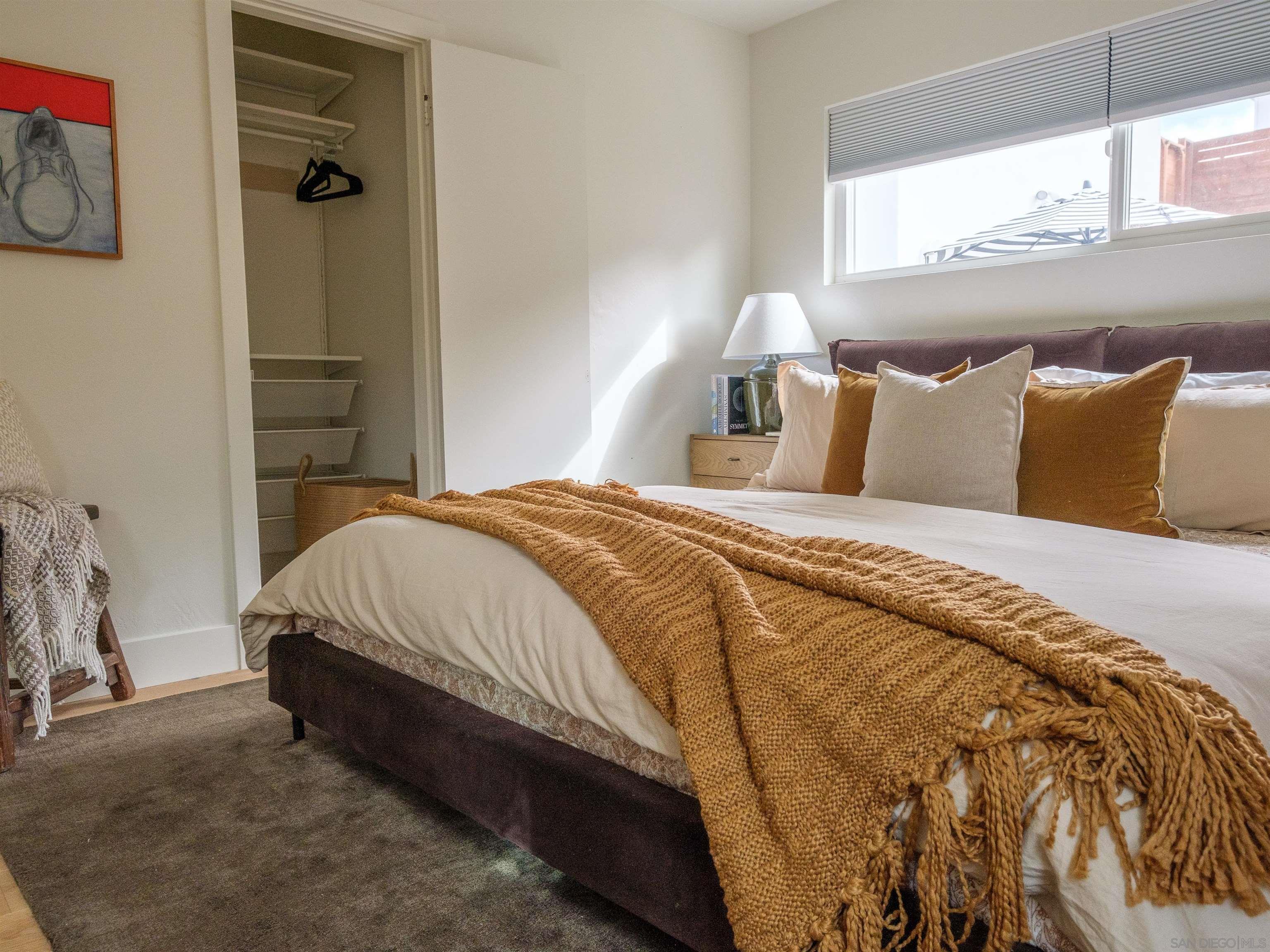 Detail Gallery Image 17 of 33 For 1915  Montgomery Ave, Cardiff By The Sea,  CA 92007 - 4 Beds | 3 Baths