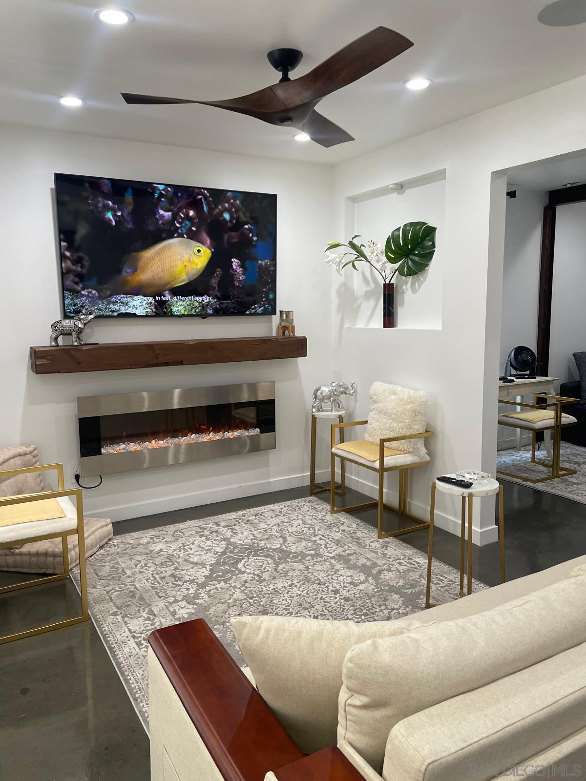 Detail Gallery Image 16 of 53 For 1251  Parker Pl  1b, San Diego,  CA 92109 - 2 Beds | 2 Baths