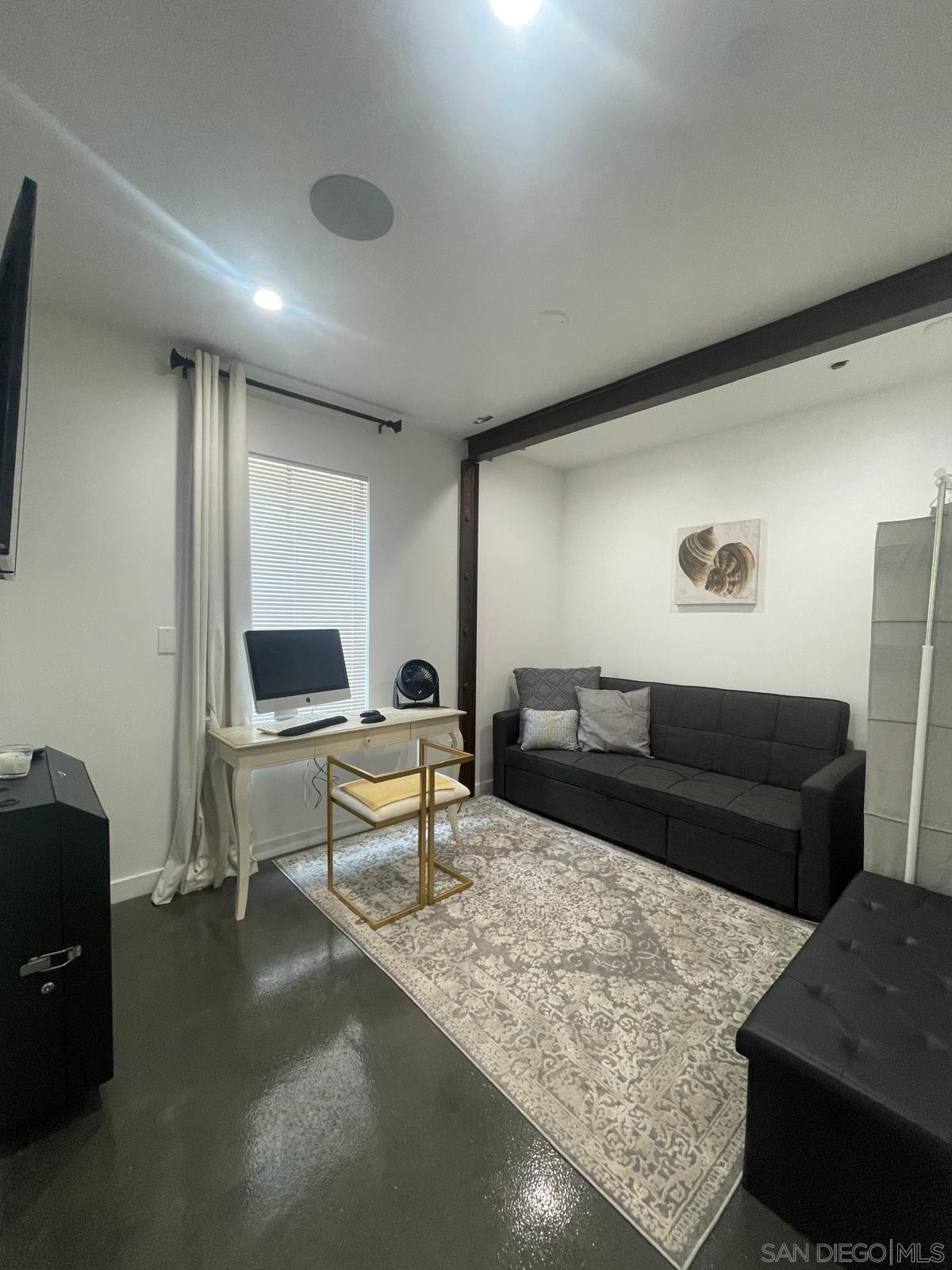 Detail Gallery Image 22 of 53 For 1251  Parker Pl  1b, San Diego,  CA 92109 - 2 Beds | 2 Baths