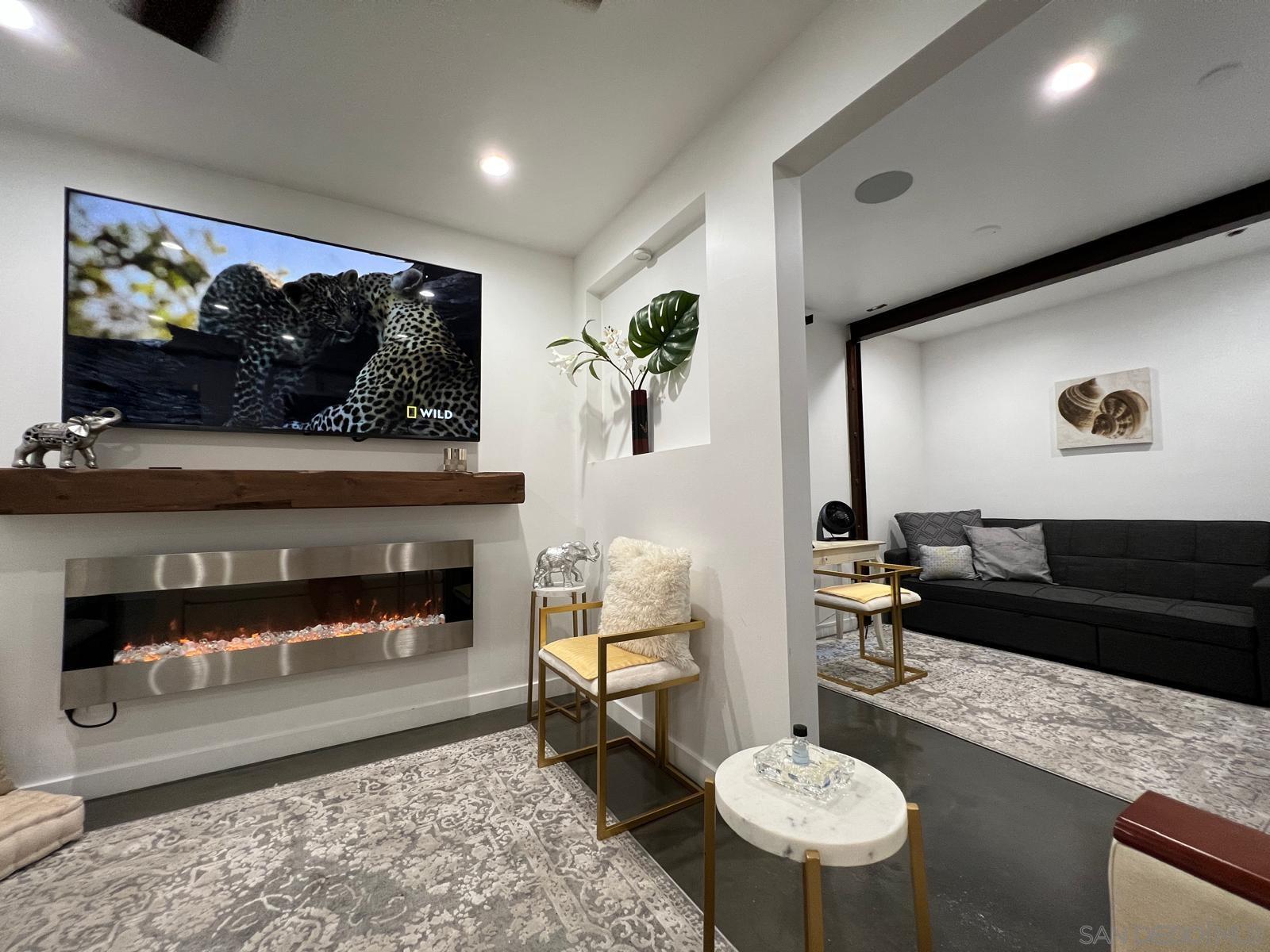 Detail Gallery Image 23 of 53 For 1251  Parker Pl  1b, San Diego,  CA 92109 - 2 Beds | 2 Baths