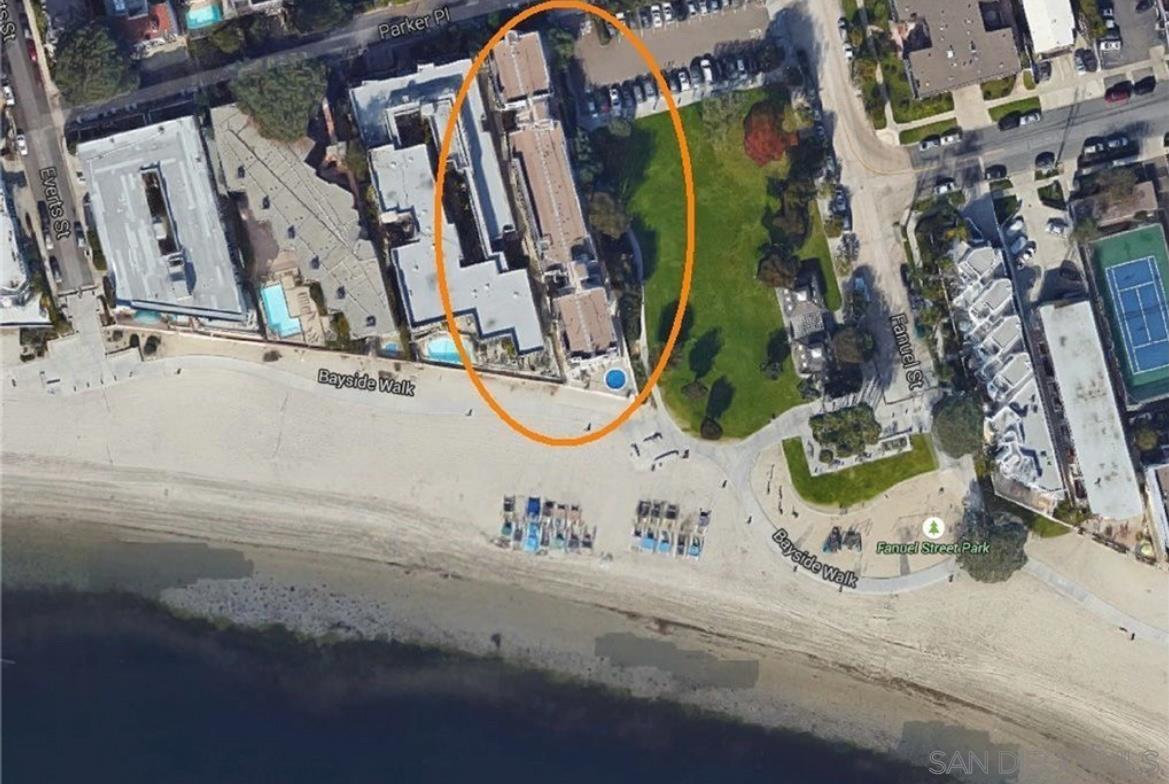 Detail Gallery Image 5 of 53 For 1251  Parker Pl  1b, San Diego,  CA 92109 - 2 Beds | 2 Baths