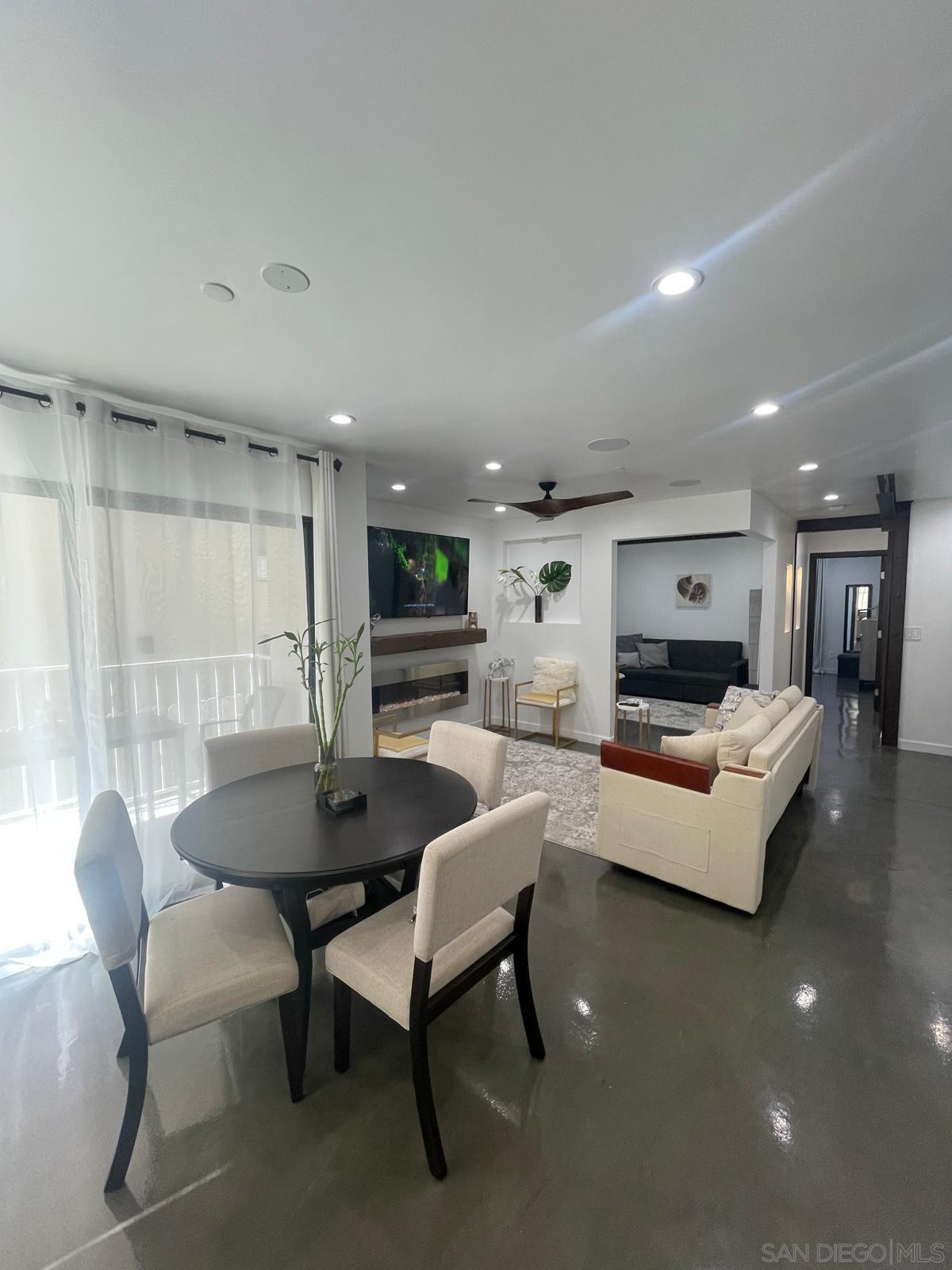 Detail Gallery Image 7 of 53 For 1251  Parker Pl  1b, San Diego,  CA 92109 - 2 Beds | 2 Baths