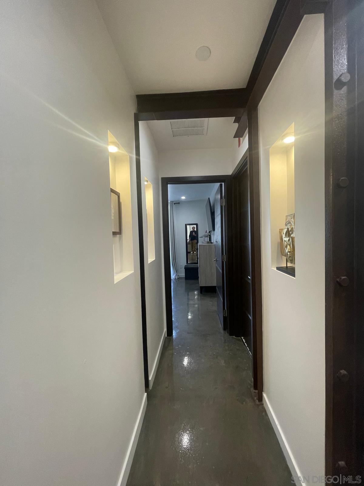 Detail Gallery Image 9 of 53 For 1251  Parker Pl  1b, San Diego,  CA 92109 - 2 Beds | 2 Baths