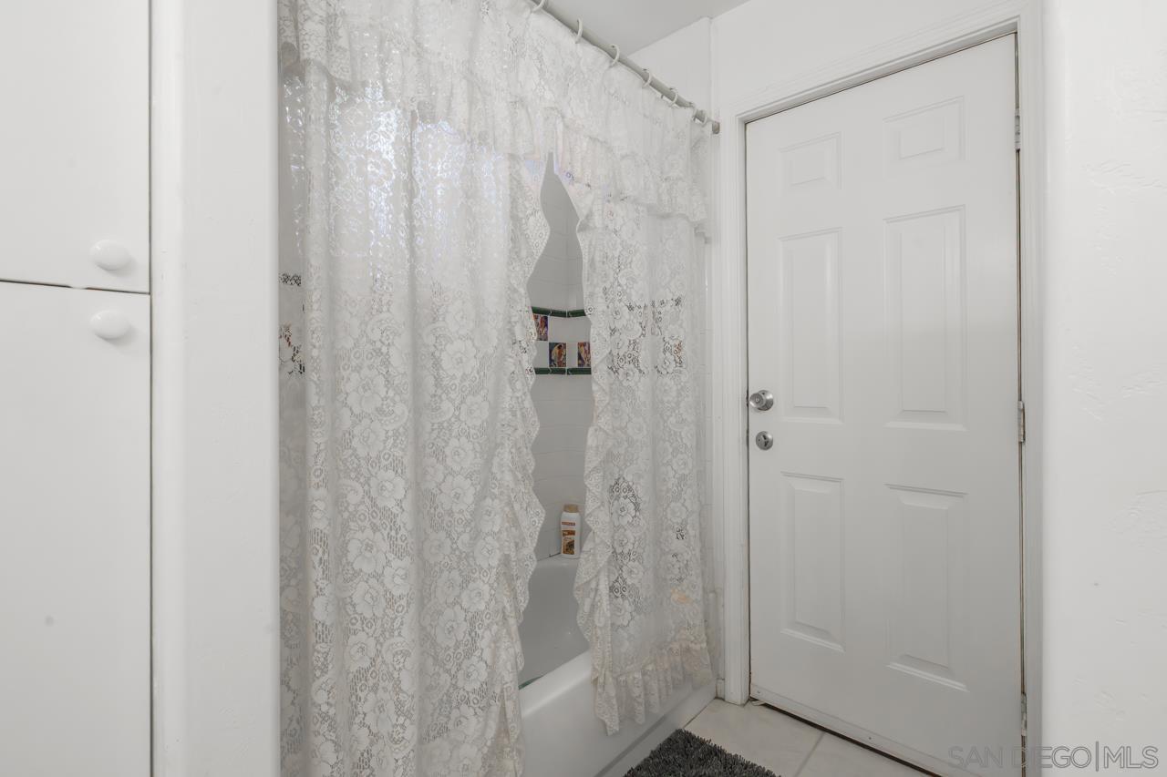 Detail Gallery Image 19 of 66 For 26152  Bellemore Dr, Ramona,  CA 92065 - 4 Beds | 3 Baths