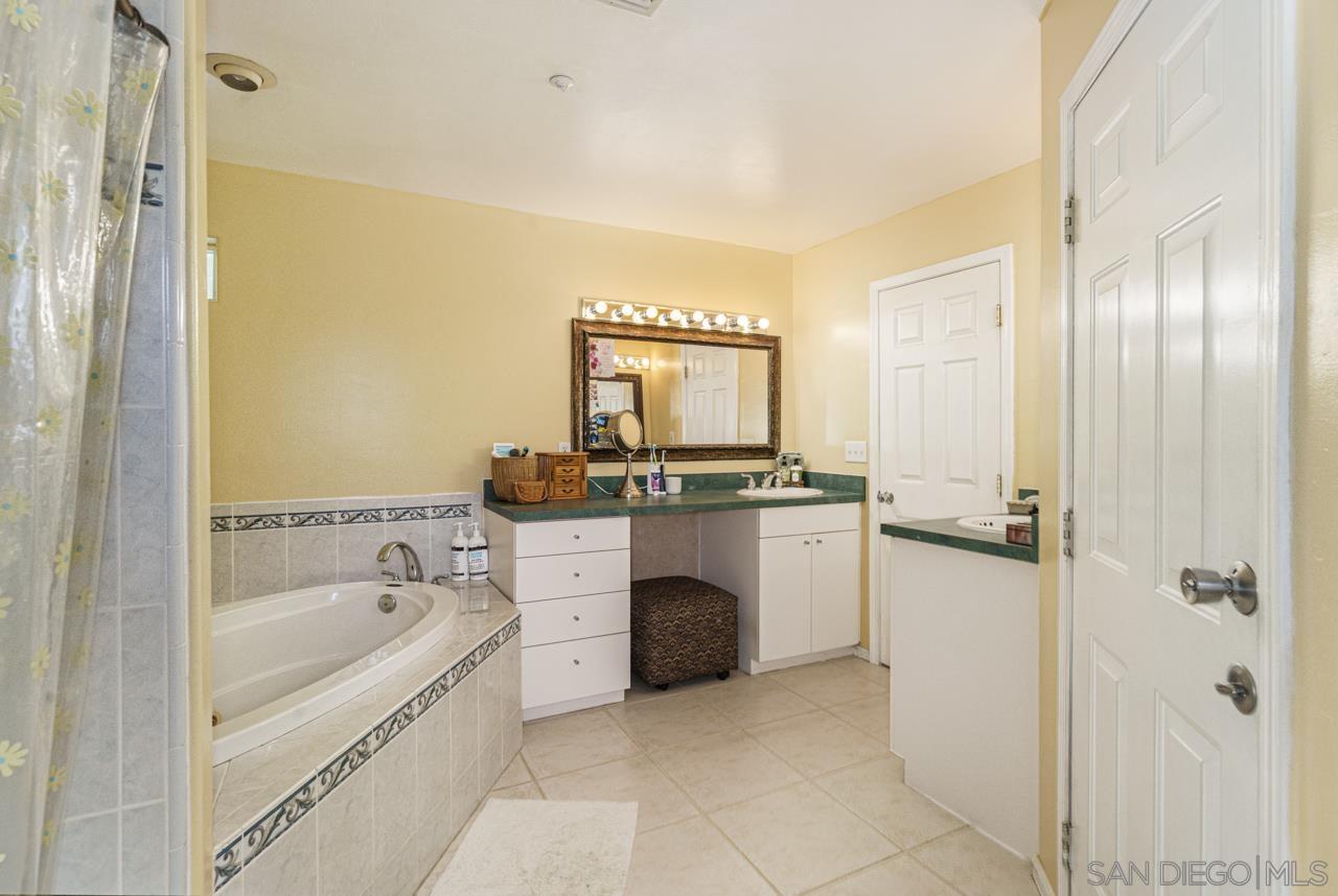 Detail Gallery Image 25 of 66 For 26152  Bellemore Dr, Ramona,  CA 92065 - 4 Beds | 3 Baths